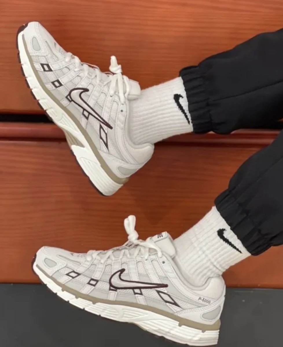 NIKE P-6000 海鹽骨白 培茶烏龍