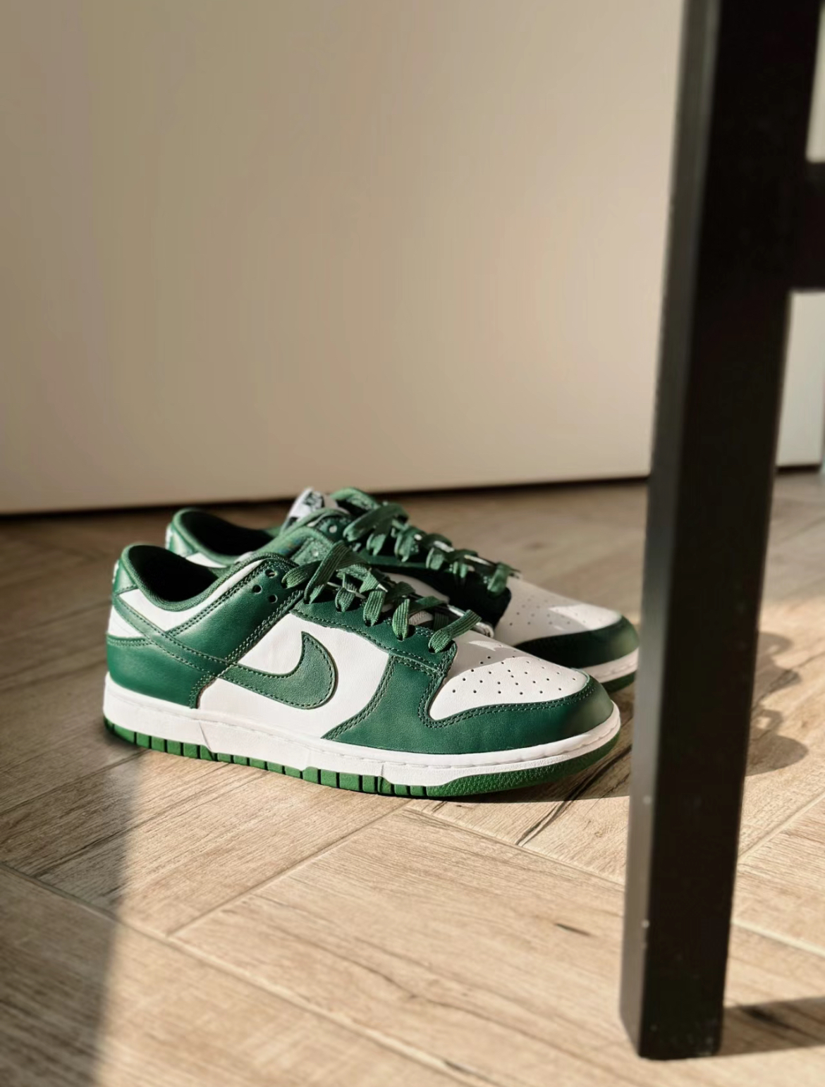 ★ナイキ★DUNK LOW VARSITY GREEN CW1590-102★追跡可 ☆ナイキ☆DUNK LOW VARSITY GREEN CW1590-102☆追跡可 (Nike