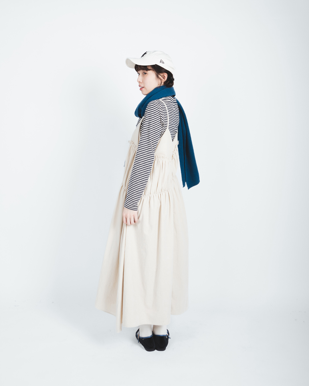 燈芯絨ruffle打摺吊帶洋裝