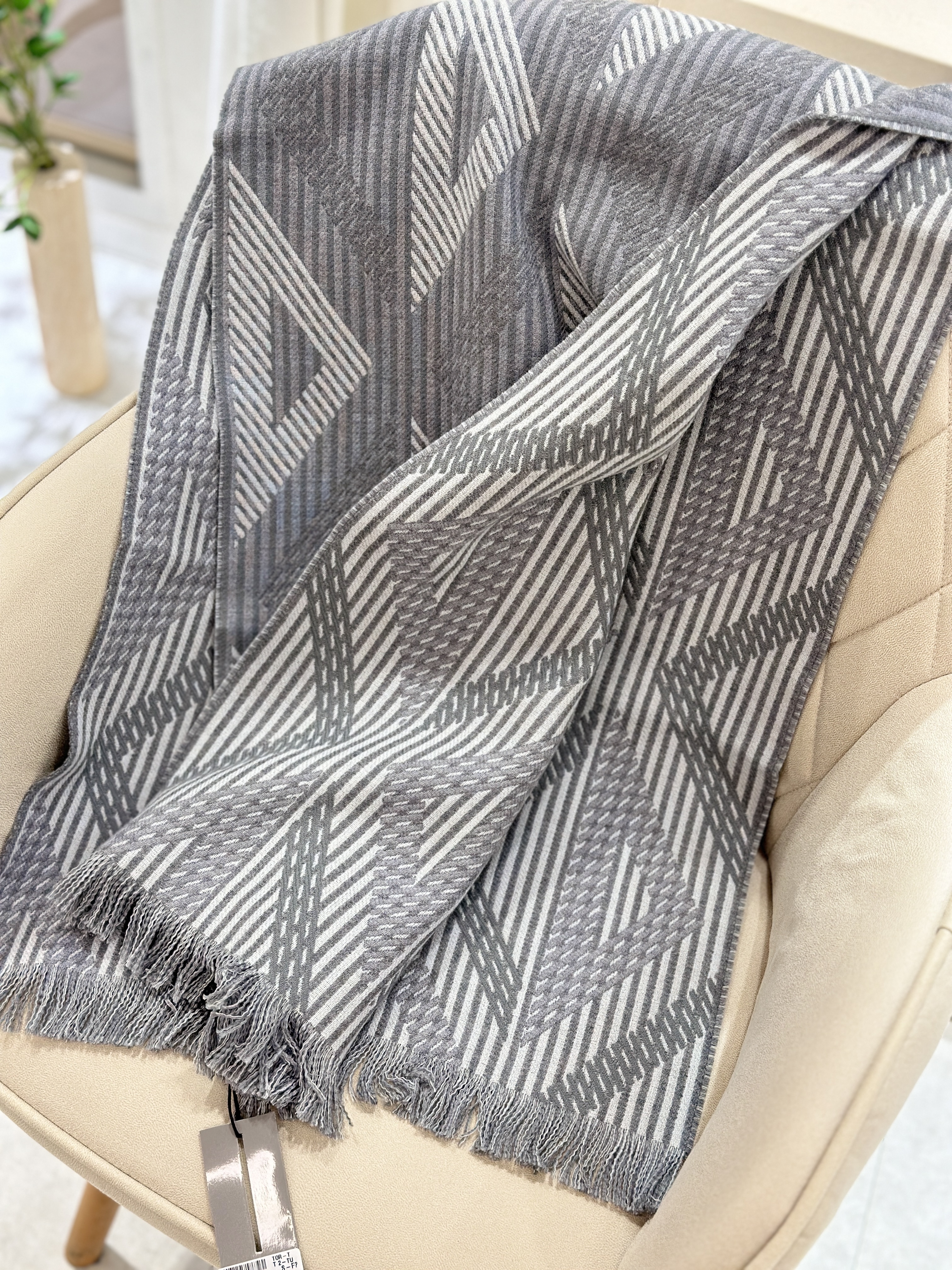 DIOR CD Diamond Scarf