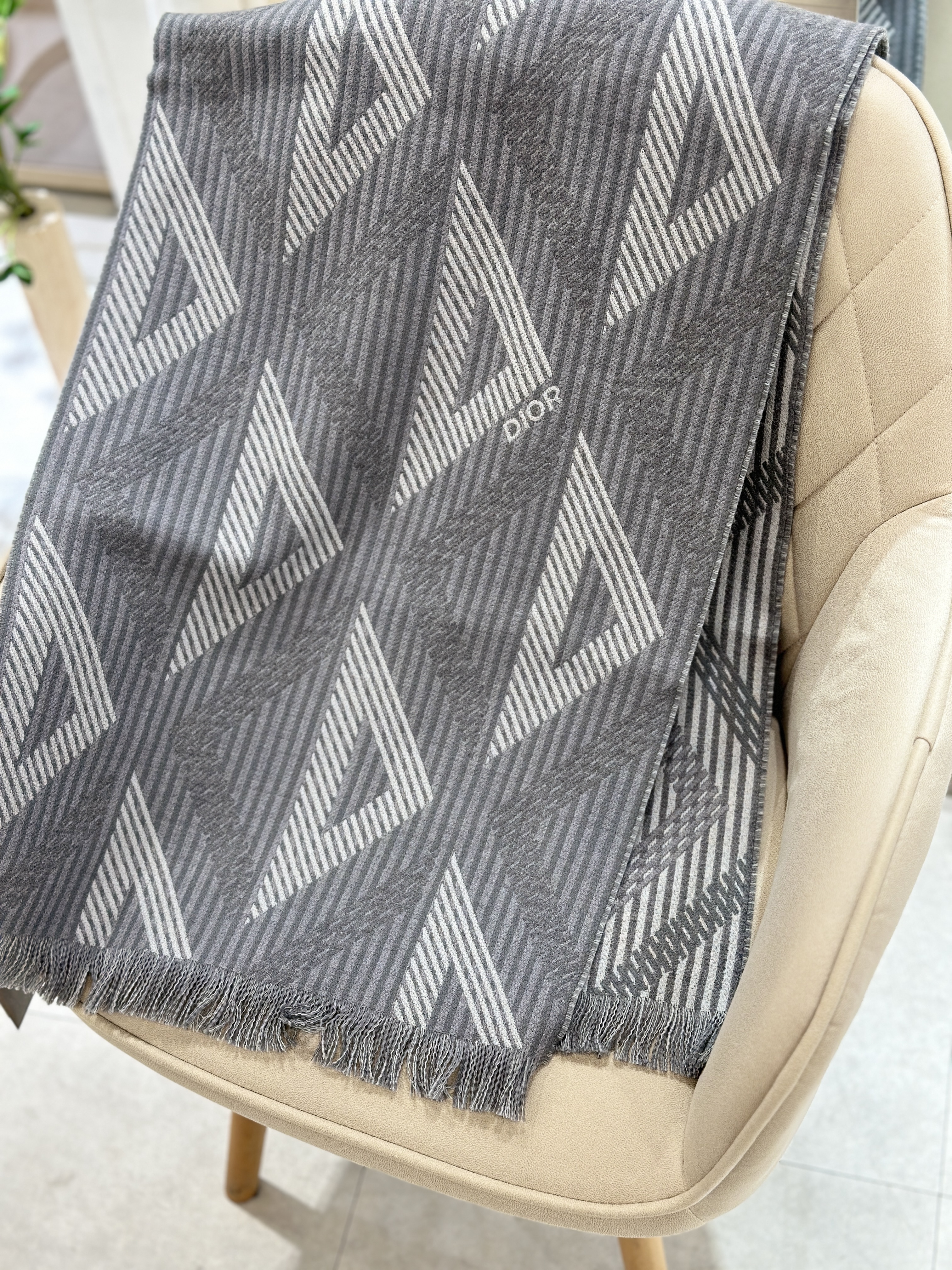 DIOR CD Diamond Scarf