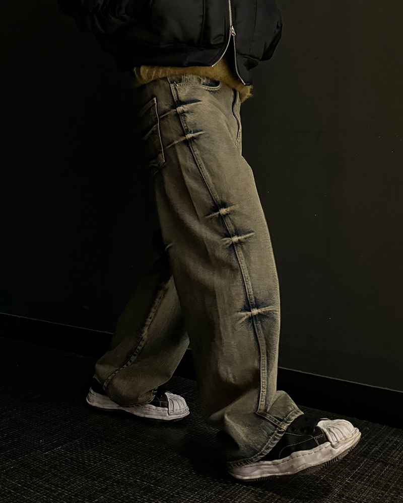 水洗鏤空周日寬腿牛仔褲