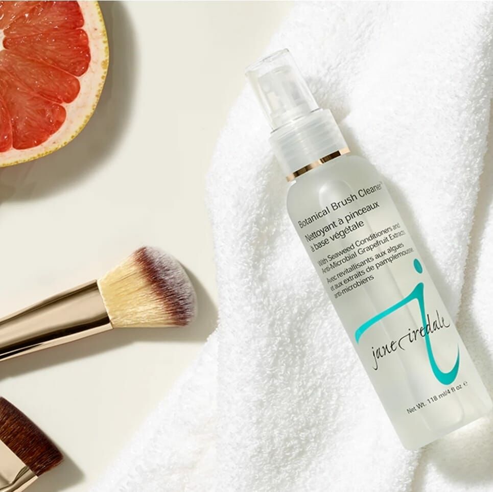 Jane Iredale 天然植物清掃噴霧