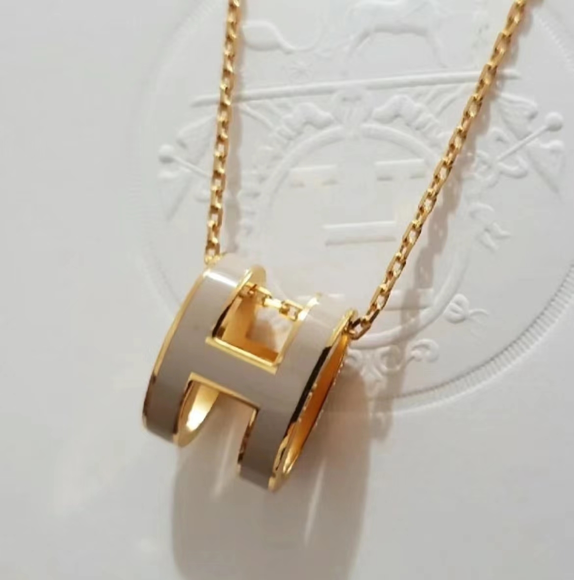 Hermes 奶茶金大號 -M