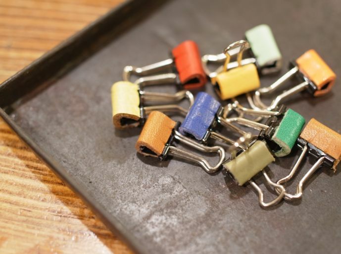 日本36Sublo．皮革超迷你長尾夾 (顏色隨機3色一組)