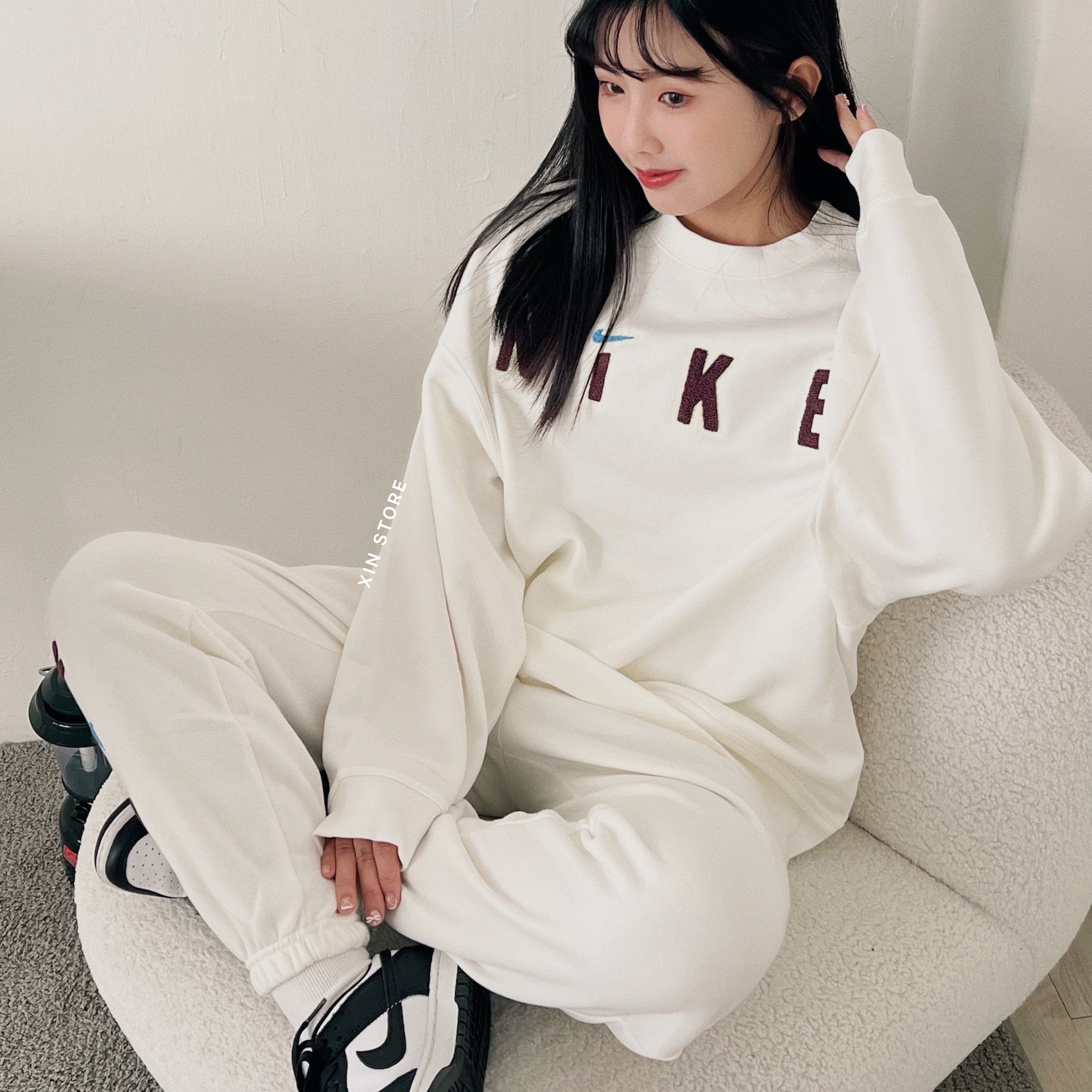 【現貨】Nike NSW Logo 運動套裝 植絨 立體 刷毛 飛鼠袖 套裝 長袖 棉褲 米白