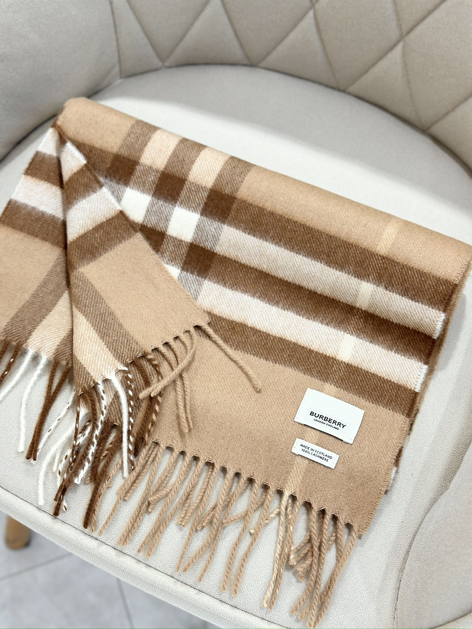 BURBERRY Cashmere Scarf