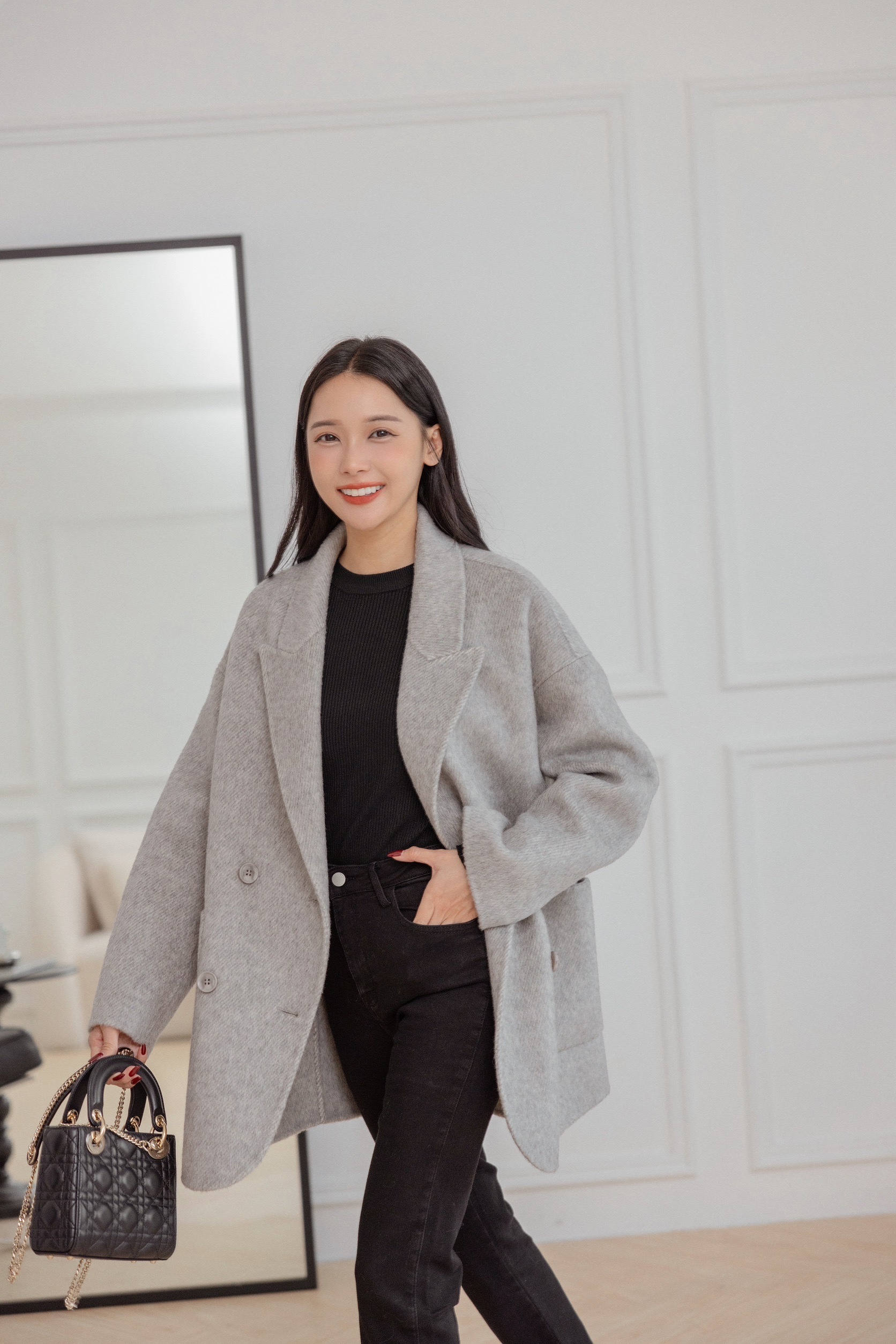 親膚100％WooL 花灰輕大衣