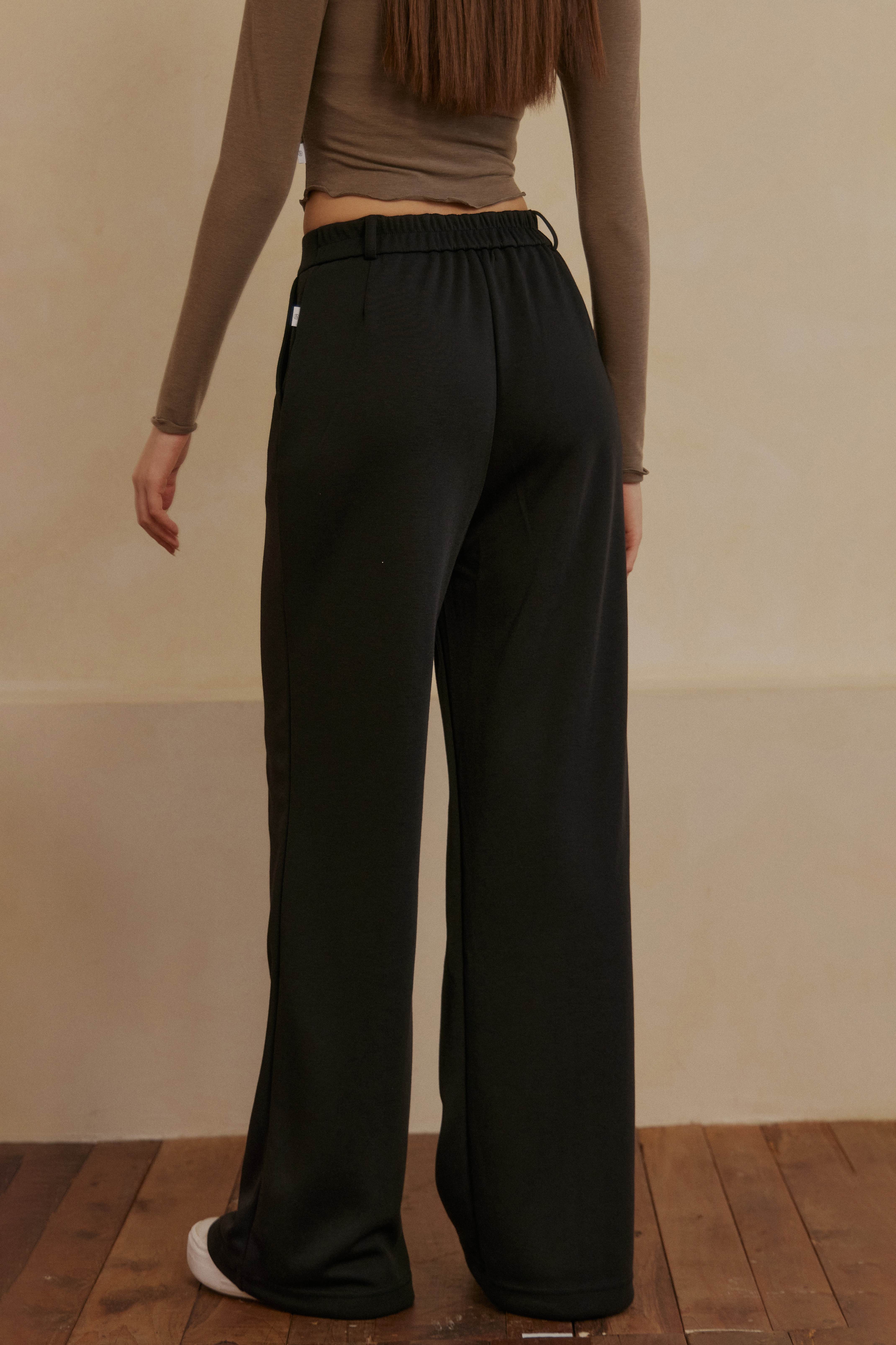 彈性腰頭西裝落地寬褲- 黑