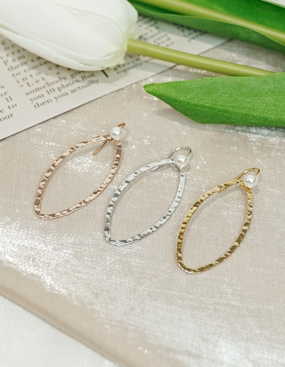 925 純銀施華洛世奇珍珠波紋水滴鏤空耳環