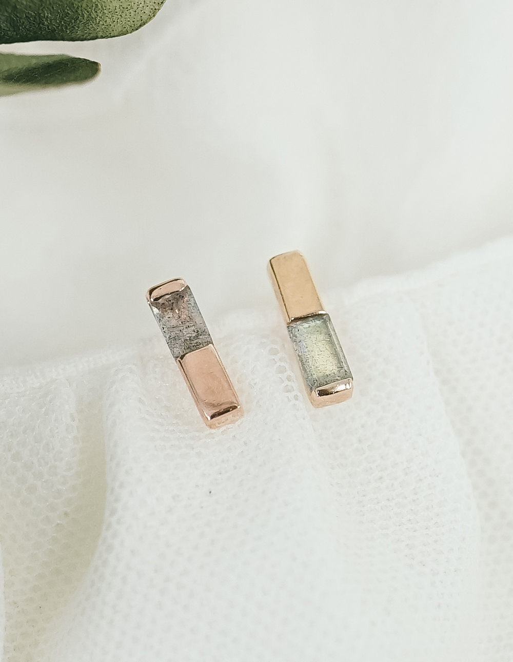 925 純銀長型方塊天然石耳環