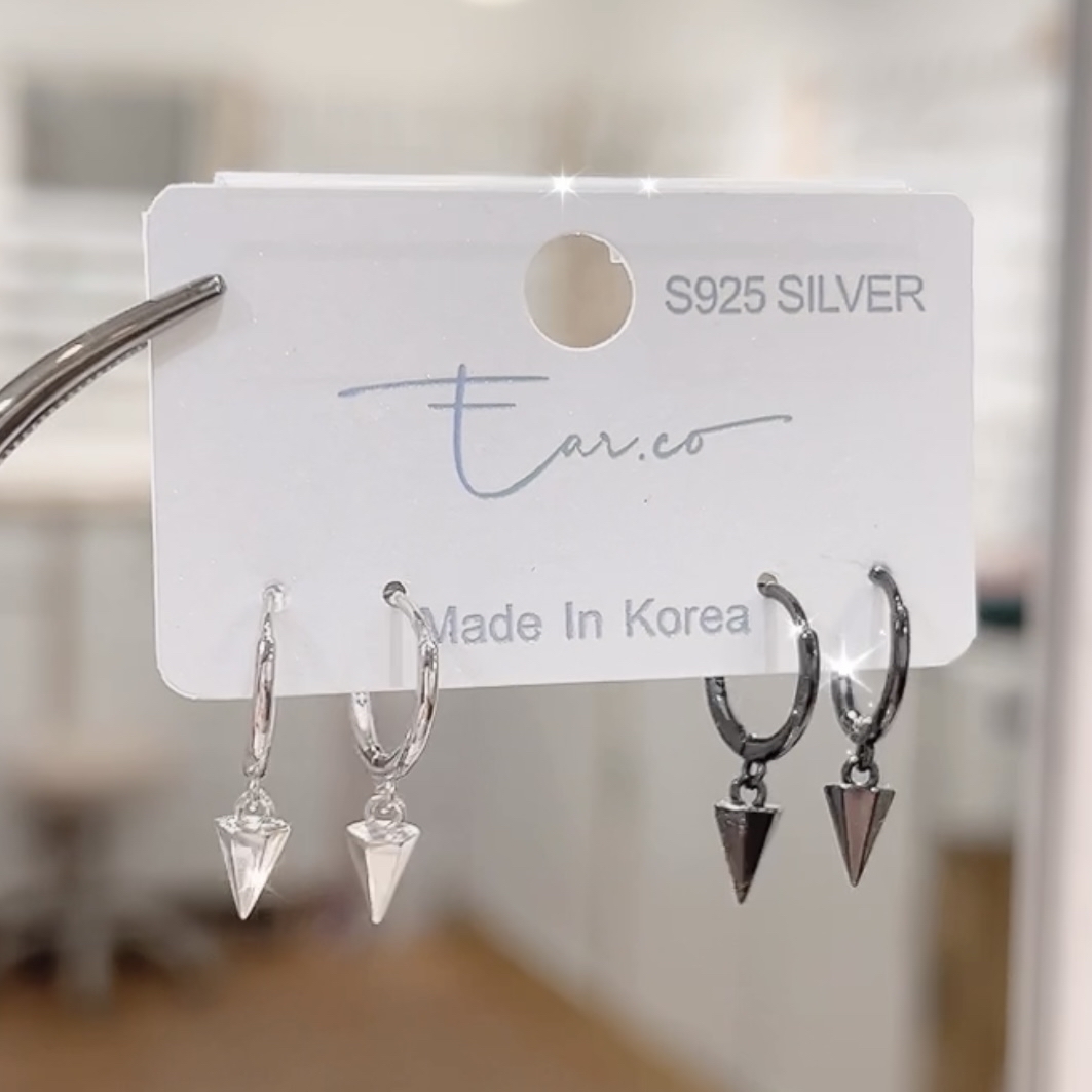 光面垂鈎小尖錐純銀小耳圈 [睡覺不用脫! ] #A1013