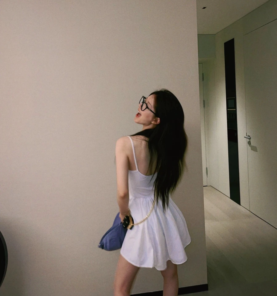 KR LOVE DIVE OPS (2 COLORS)