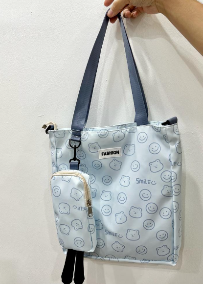 超可爱单肩包附送小包