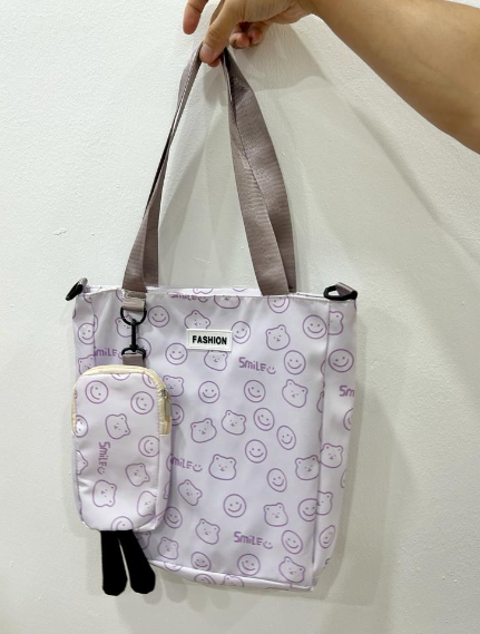 超可爱单肩包附送小包