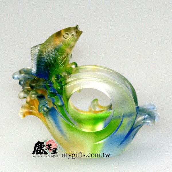 居家開運琉璃名片座推薦｜魚躍擺飾 招財風水辦公室必備