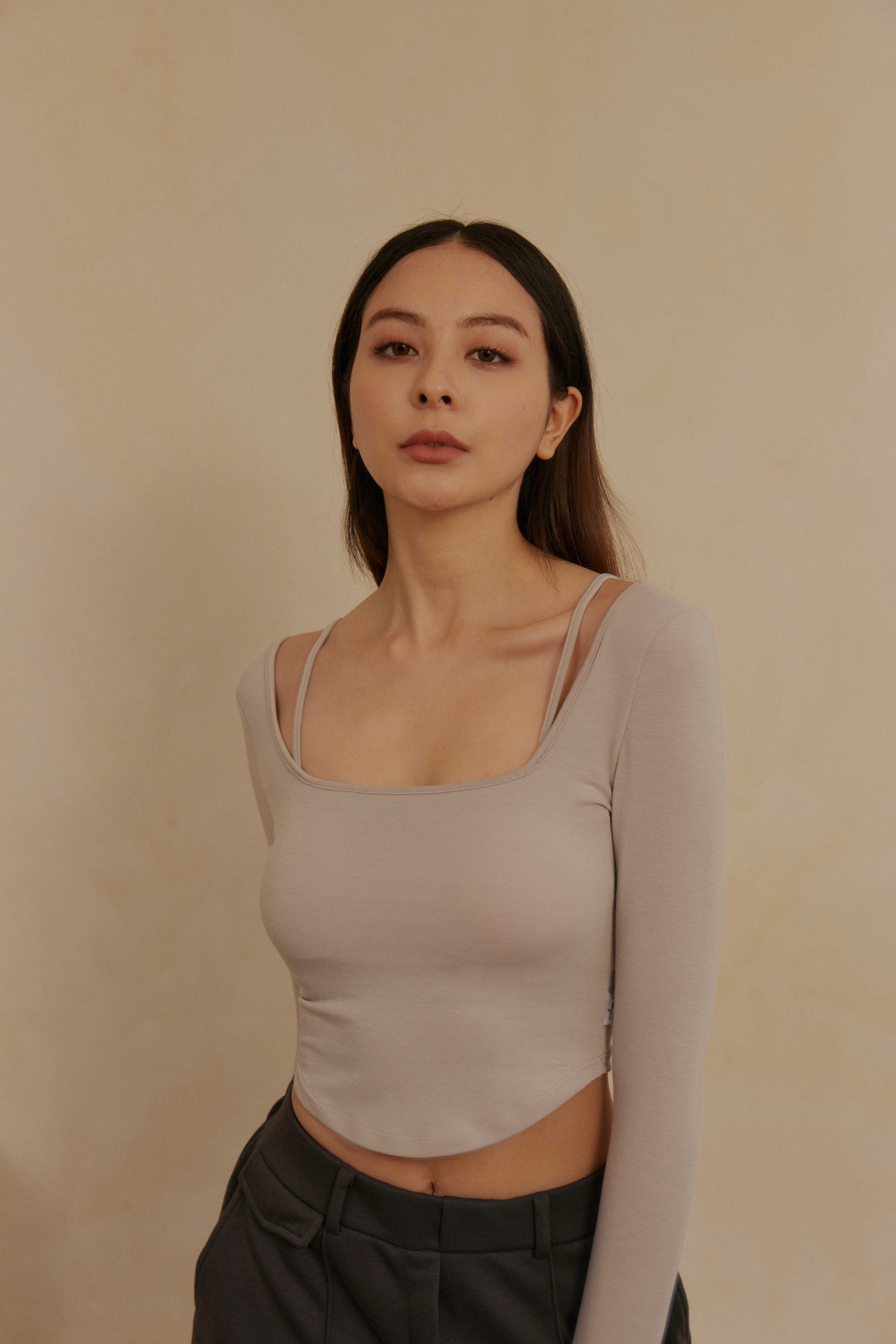 下擺圓弧方領Bra Top- 杏