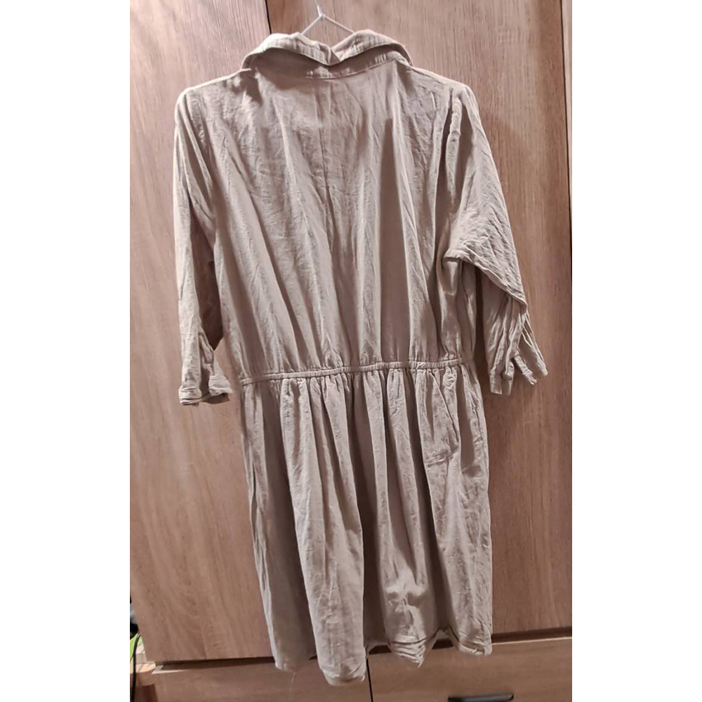 洋裝8成新二手 惜福物資【十方】153095