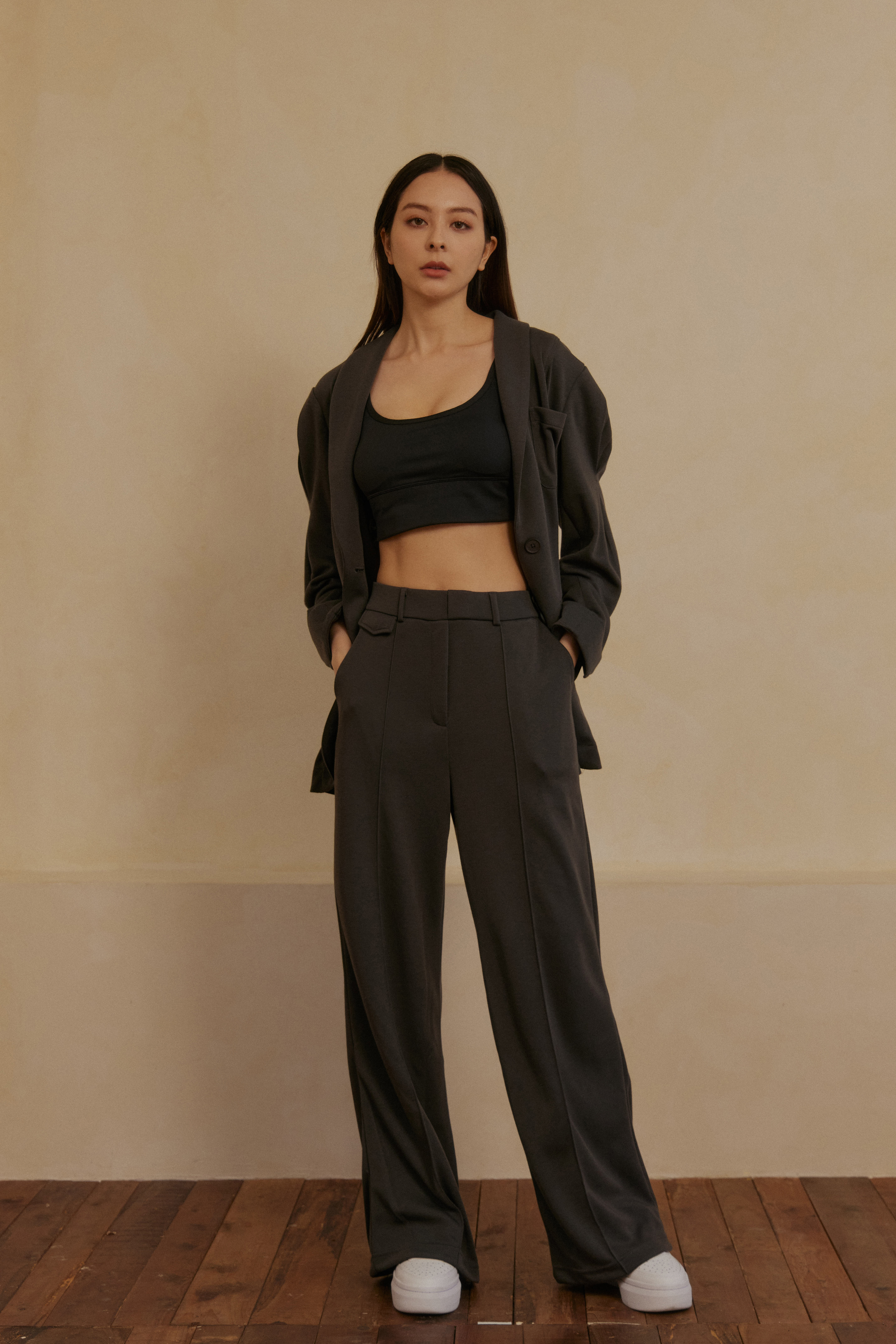 袖打摺寬鬆西裝外套- 鐵灰