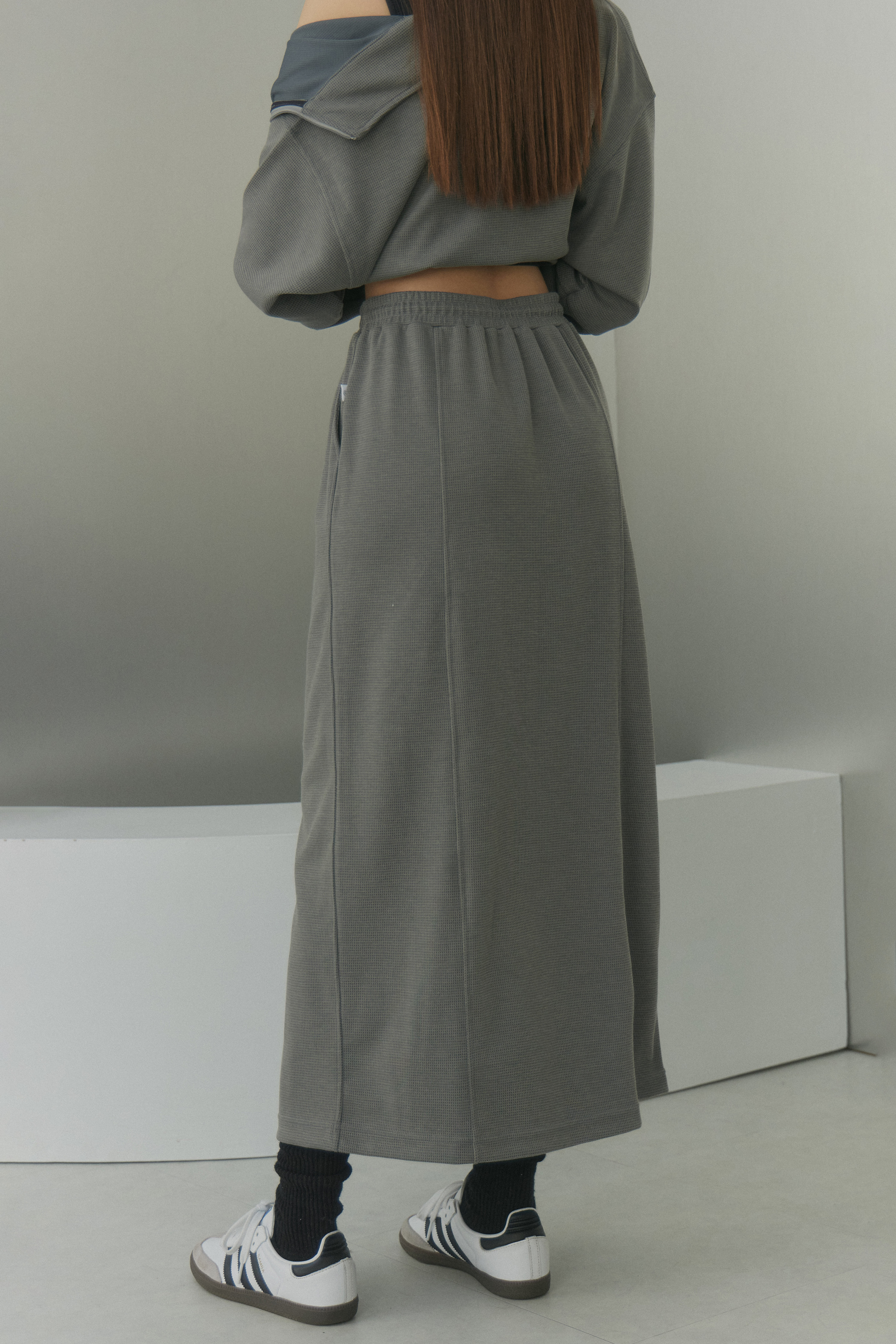 華夫格前開岔直筒長裙- 灰綠