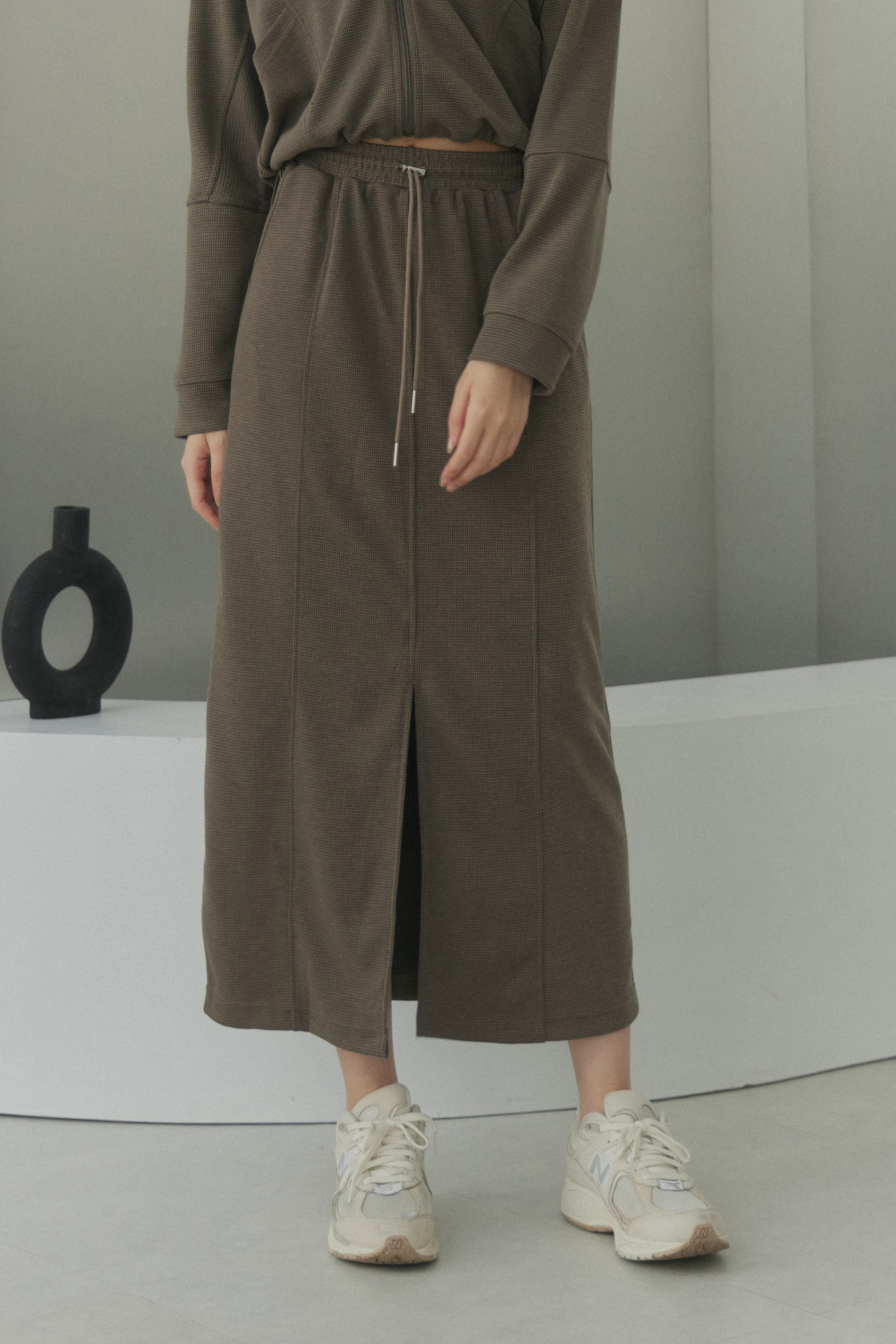 華夫格前開岔直筒長裙- 咖啡