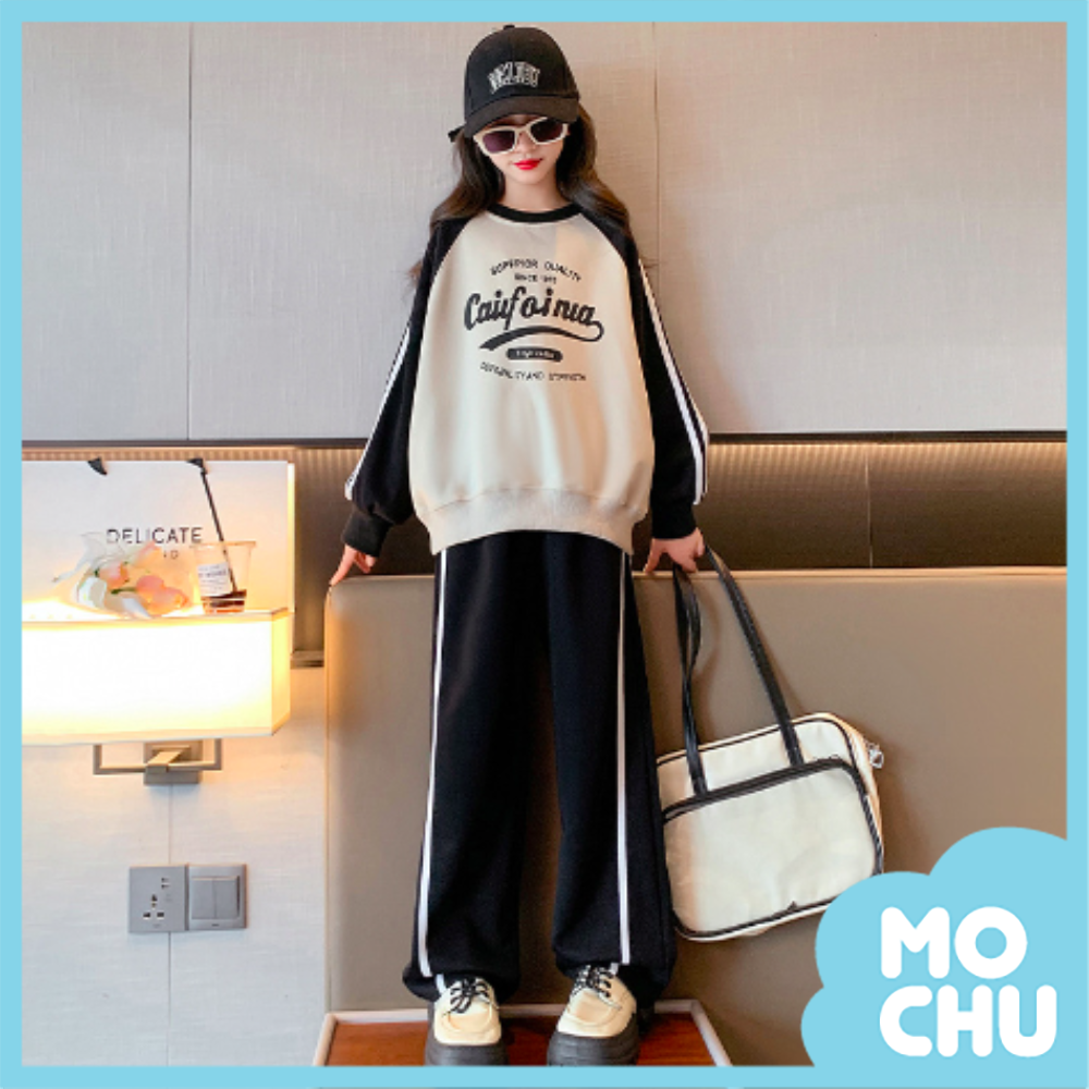 英文線條運動風兩件套裝（二色）