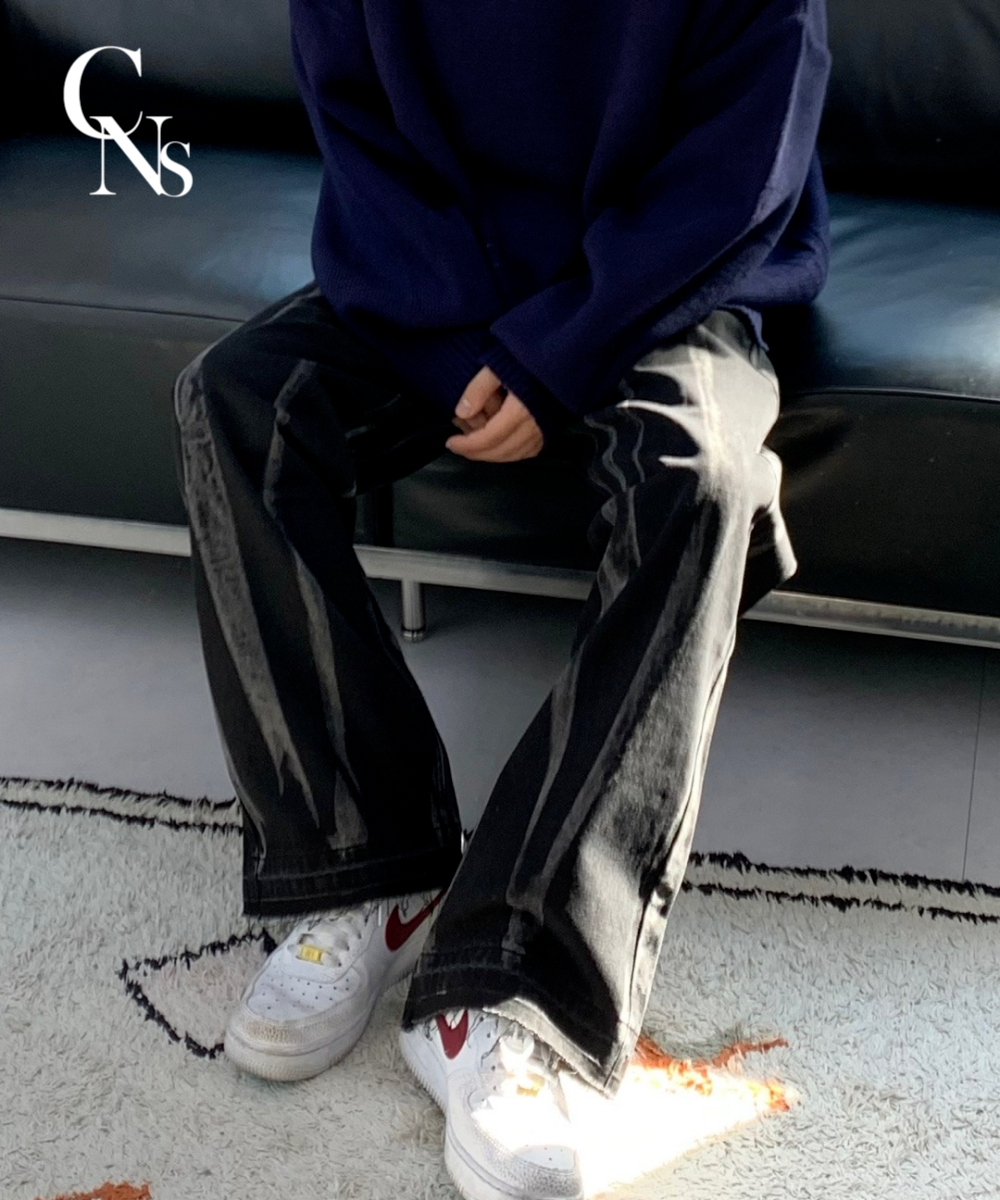 剪裁煙霧線條水洗牛仔褲