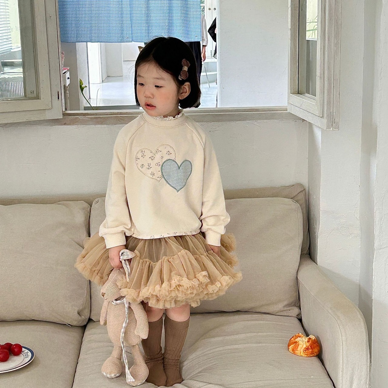 甜美愛心花邊領上衣