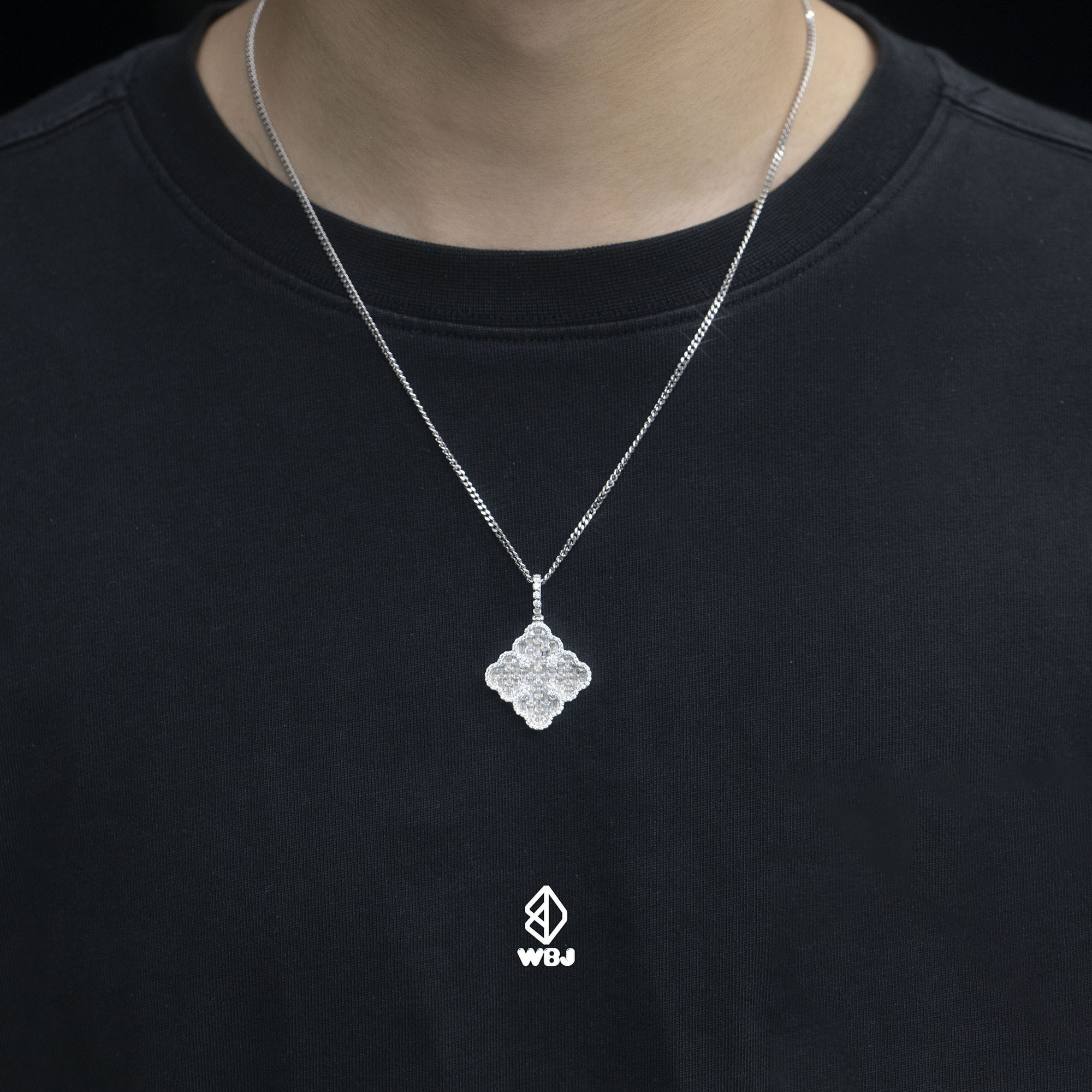 四葉草｜滿鑲花朵吊墜項鍊