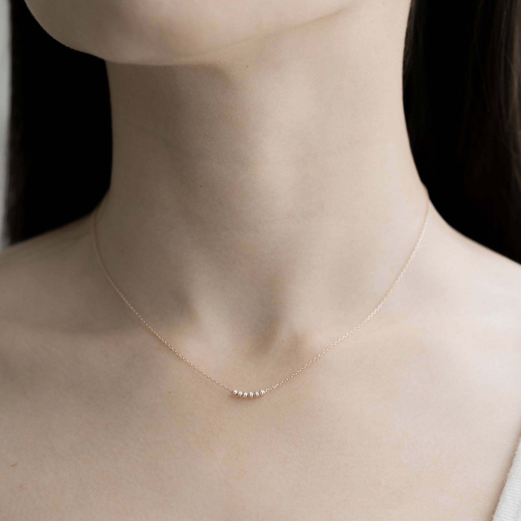 微笑cutting ball鎖骨鏈