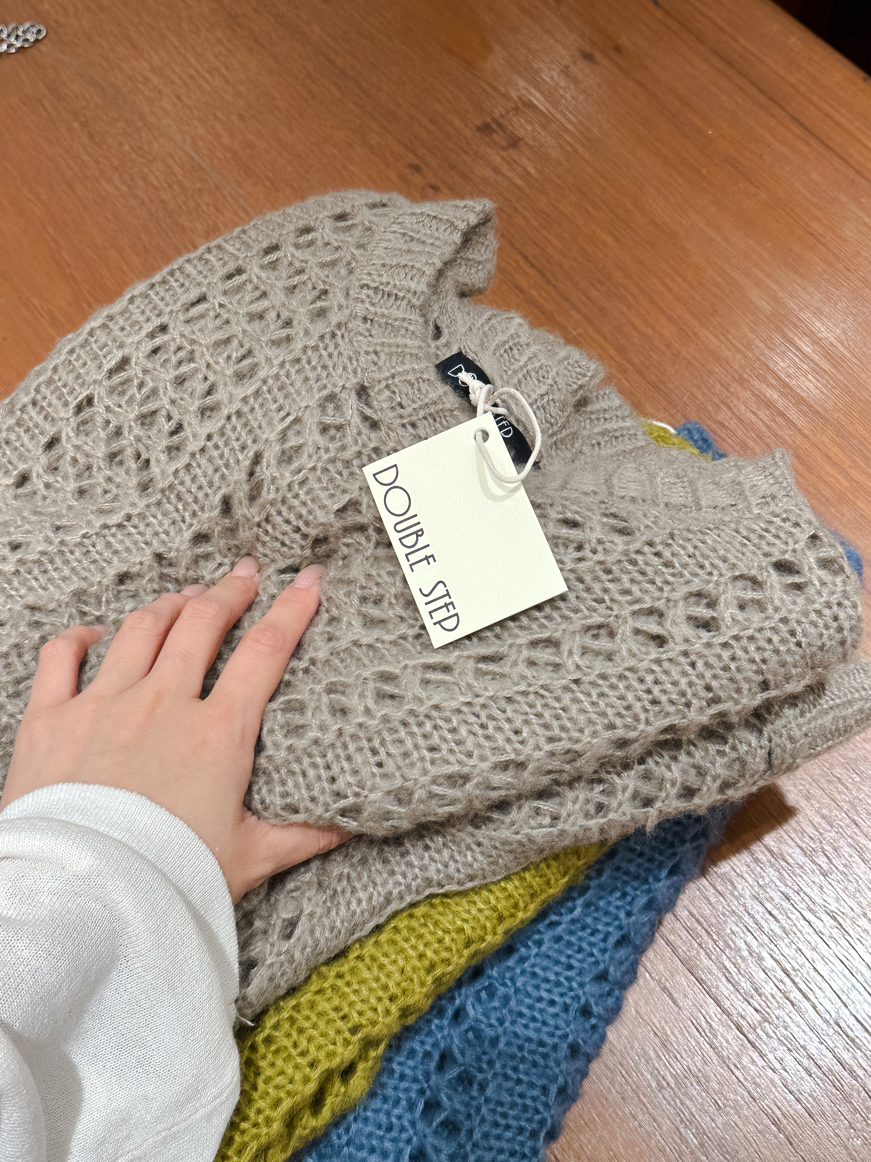 10001 ｜ 可鹽可甜！縷空馬海毛針織毛衣