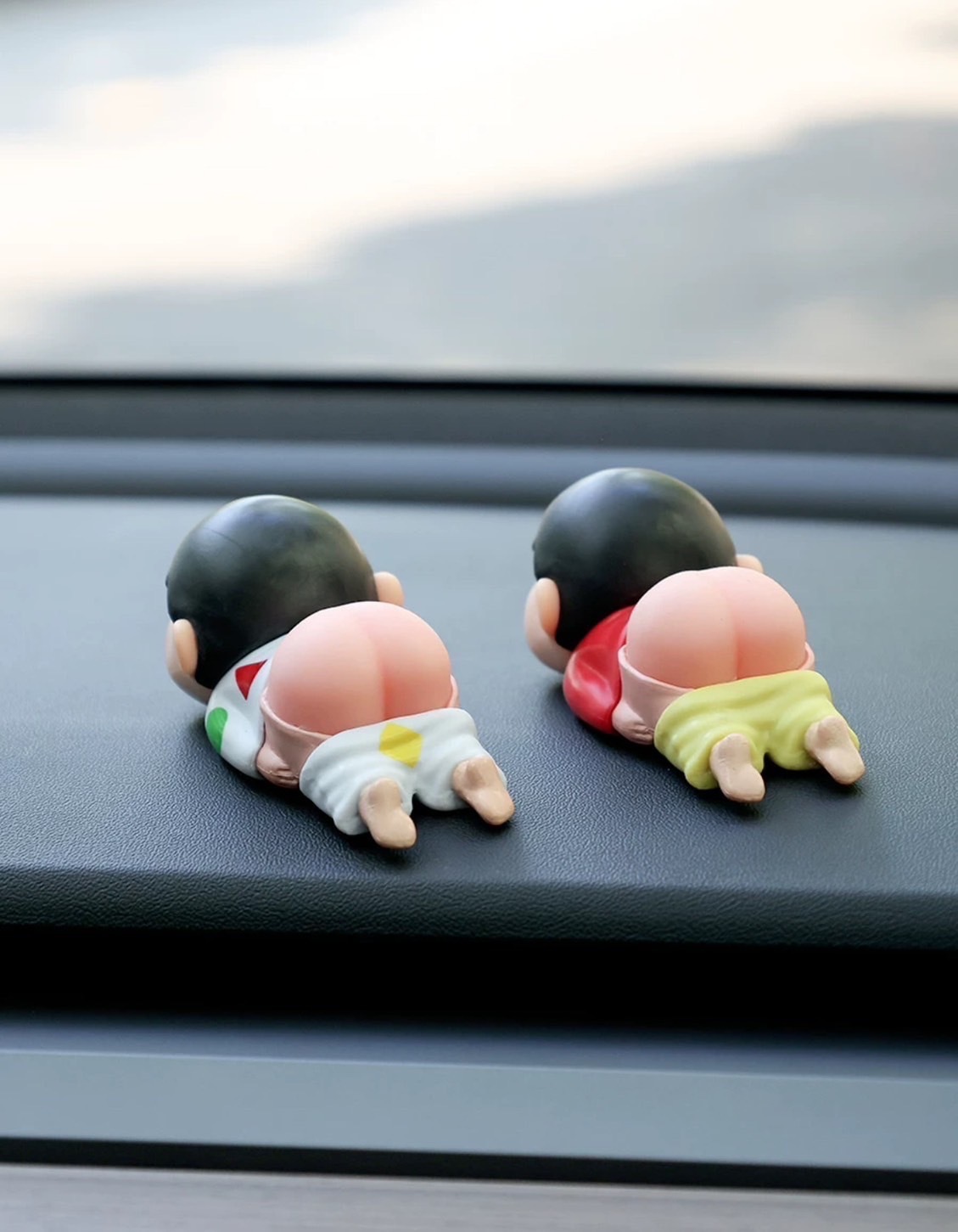 蠟筆小新 屁屁舒壓磁鐵貼 療癒 生活小物