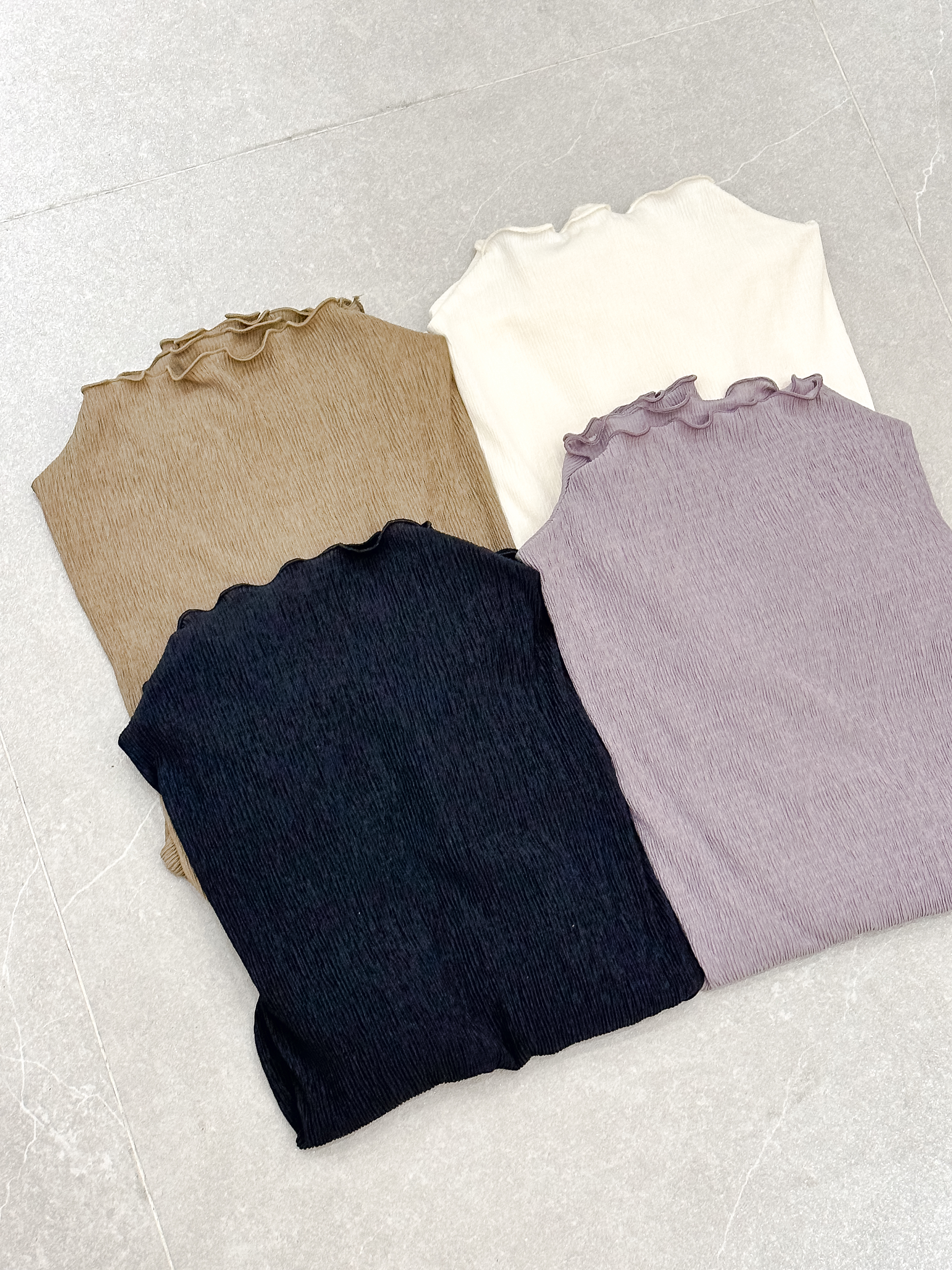 包色系列～高級感壓褶上衣 - BL9998