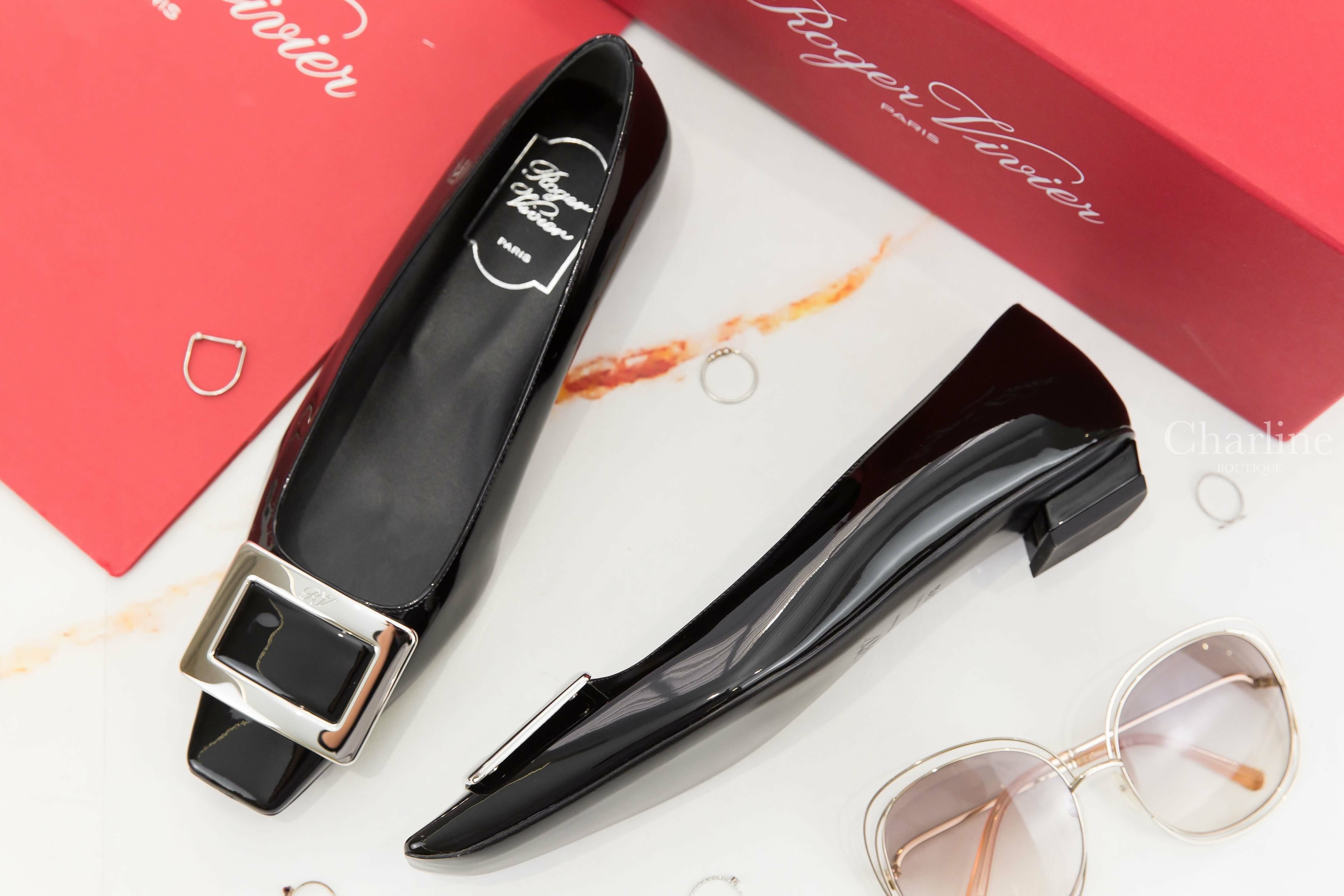 Roger Vivier Belle Vivier Metal Buckle Ballerinas In Patent Leather 黑色漆皮銀色方釦平底鞋-Charline Boutique 精品代購