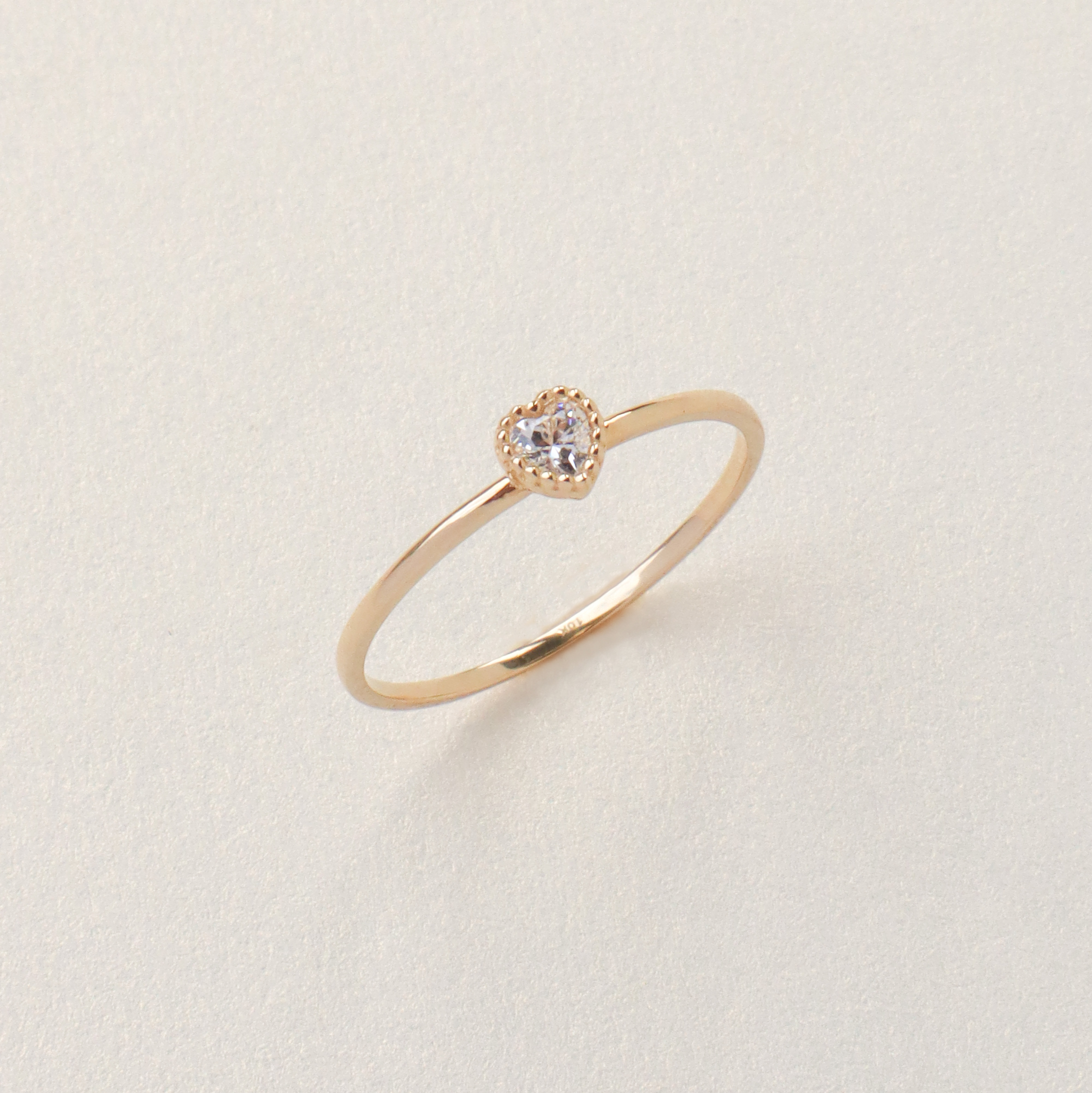 10K/獨閃愛心戒指