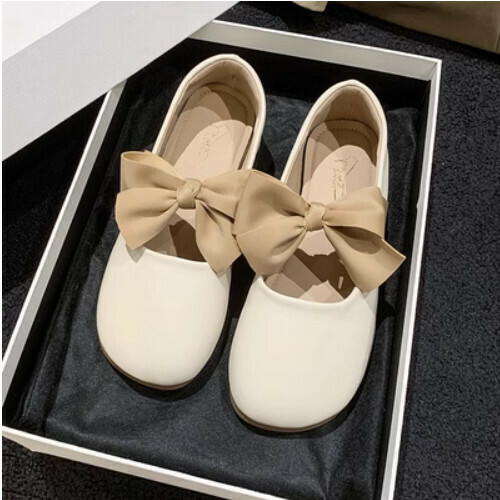 Gentle bow flat shoes