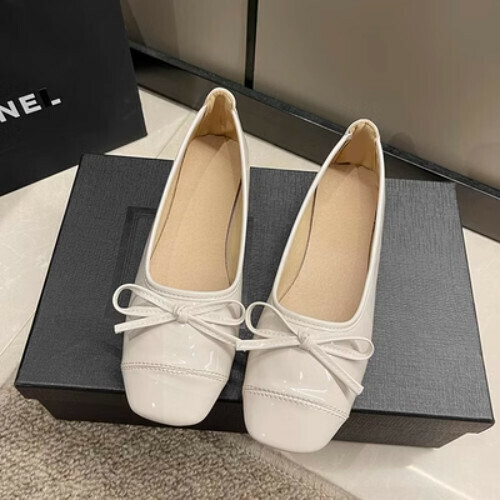 Bow French soft-soled flats