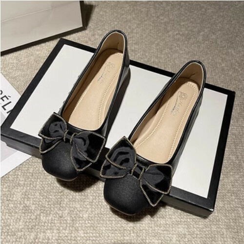 Square toe low heel French shoes