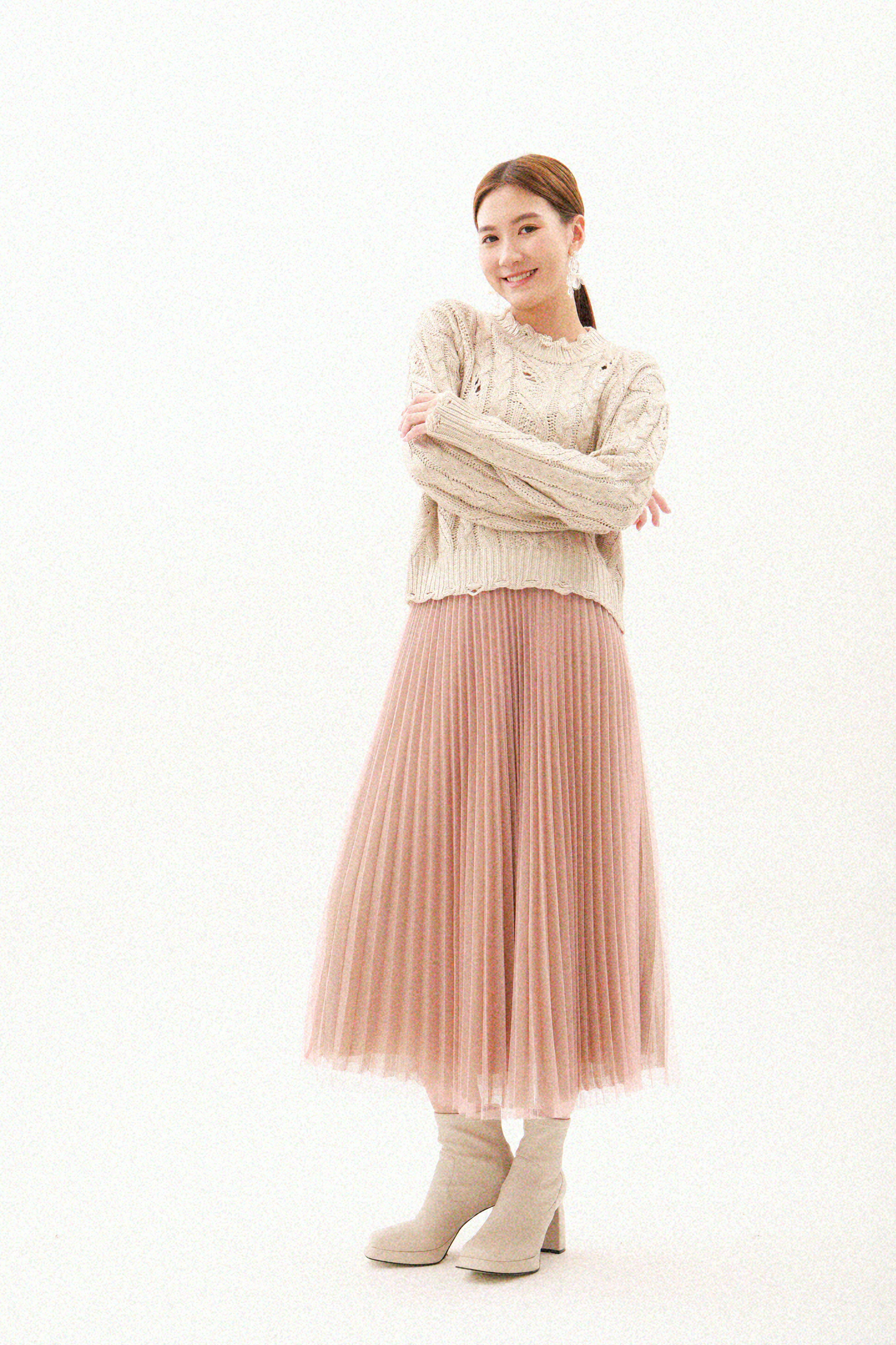 熨金扭繩紋針織上衣（現貨款式）