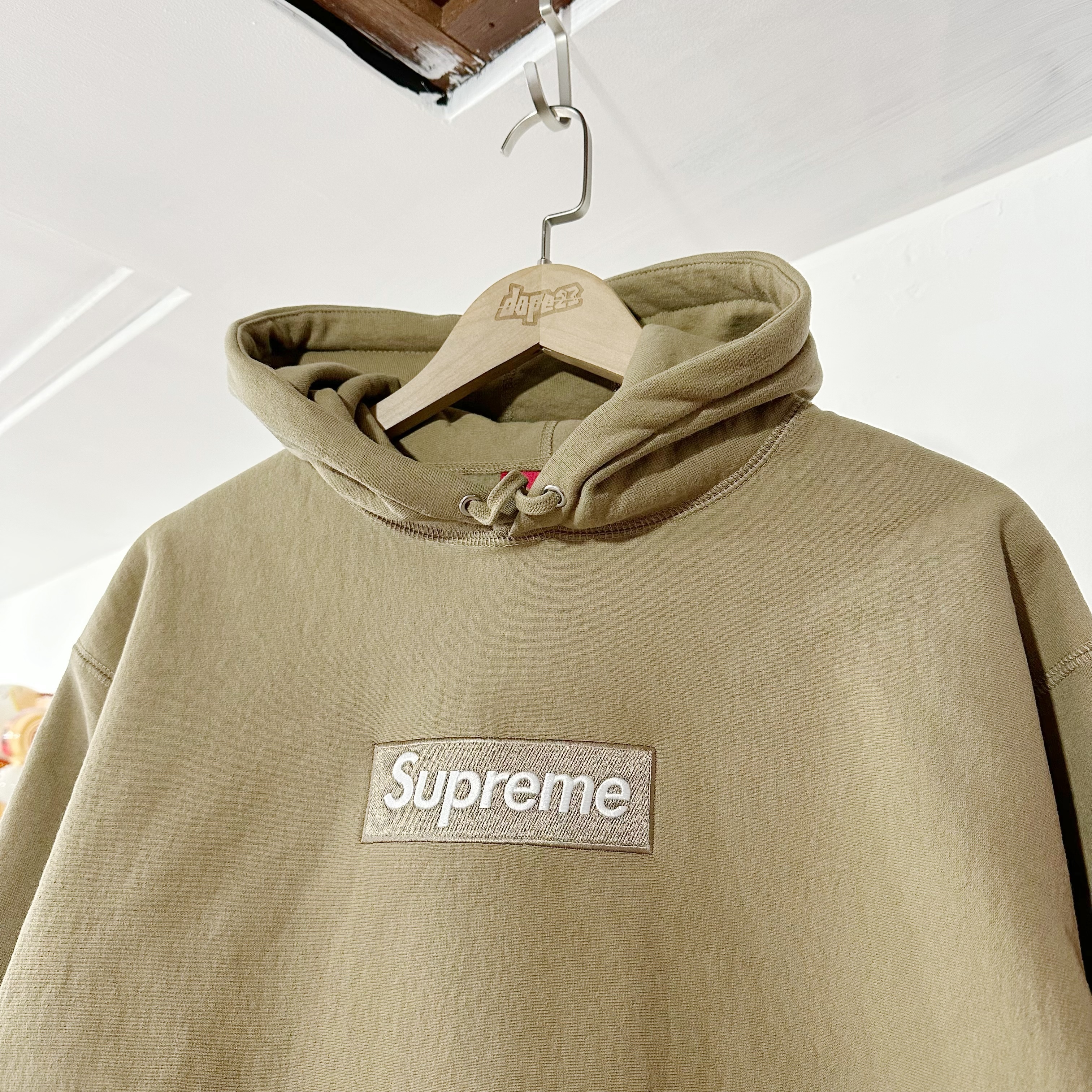 Supreme Fw23 box Logo Hoodie Sand