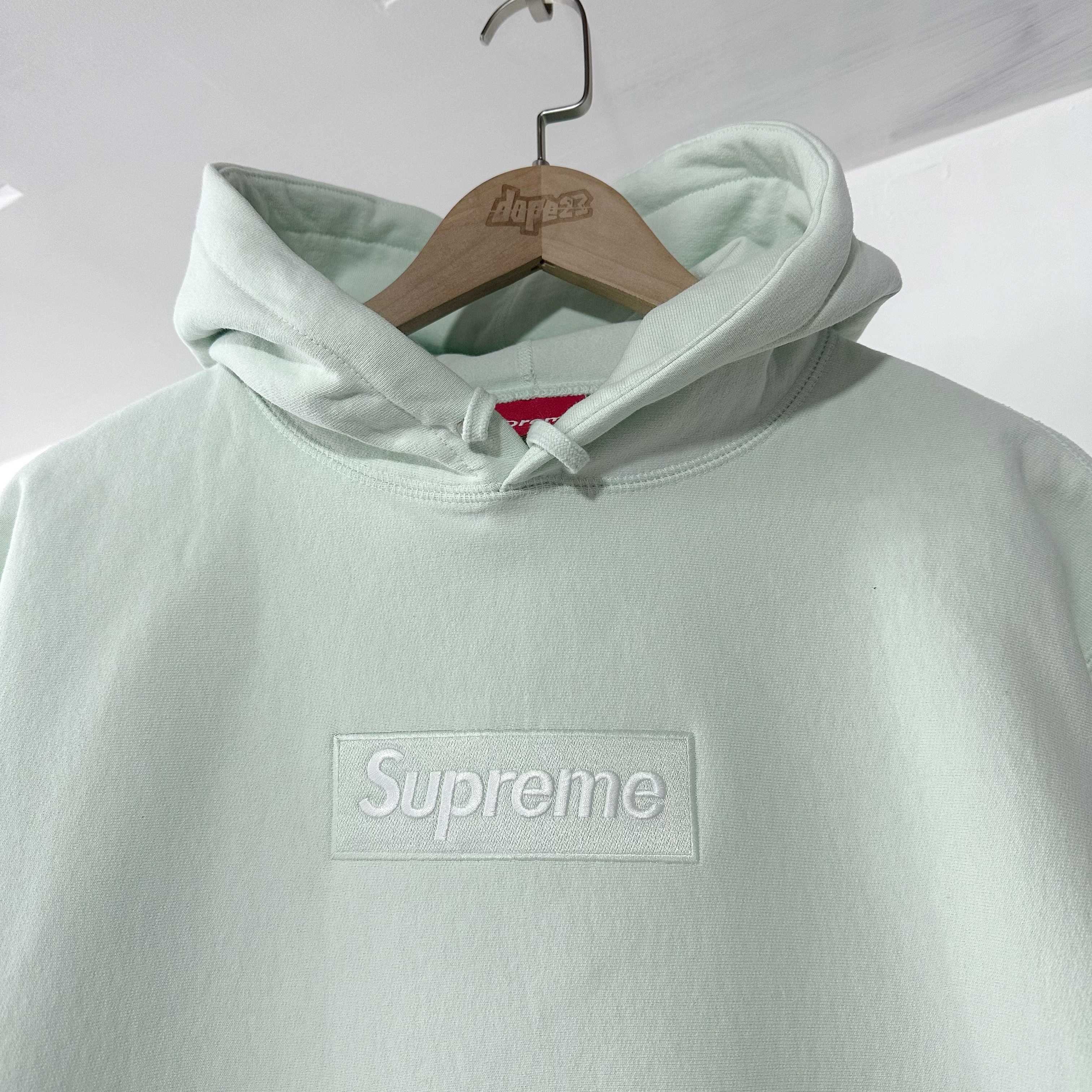 Supreme Fw23 box Logo Hoodie Light Green Supreme Fw23 box Logo Hoodie Light Green