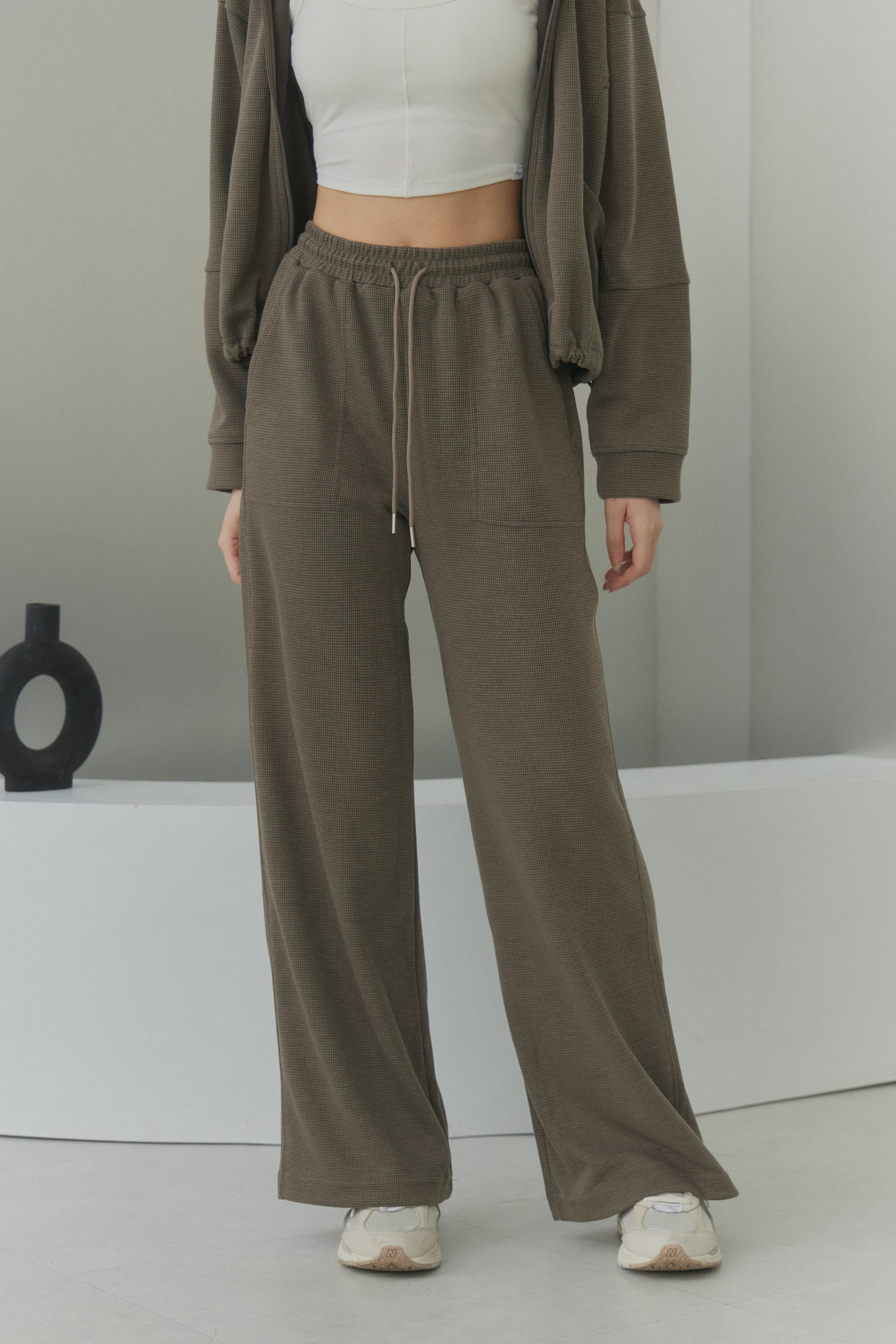 華夫格高腰落地寬褲- 咖啡