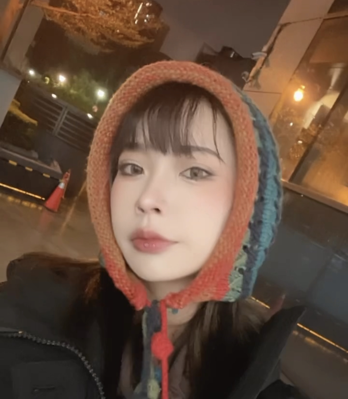 JINNEE 針織手工編織毛帽 撞色文藝風格 帽