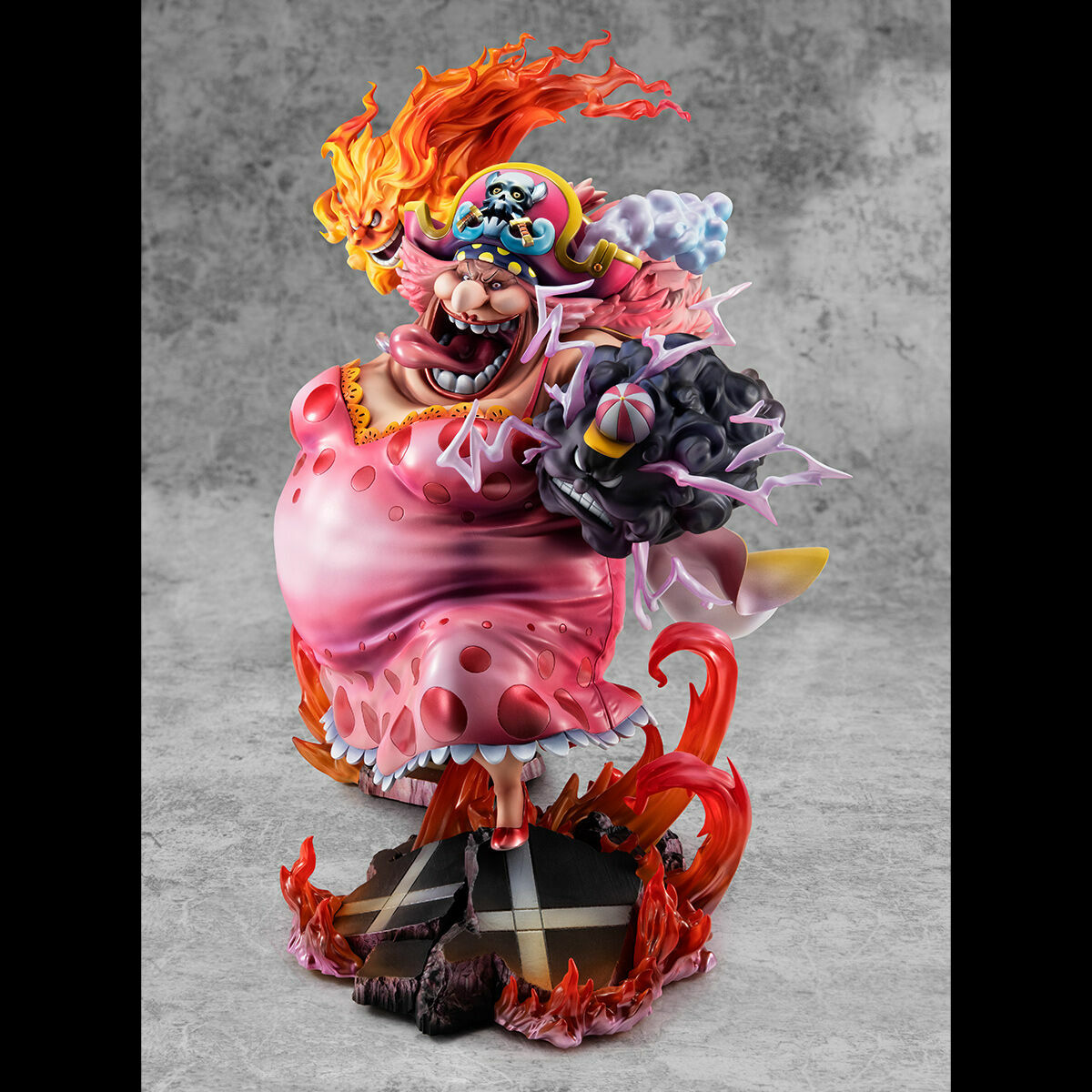 現貨 MEGAHOUSE P.O.P SA-MAXIMUM One Piece 海賊王 大海賊 BIG MOM 大媽 夏洛特·玲玲