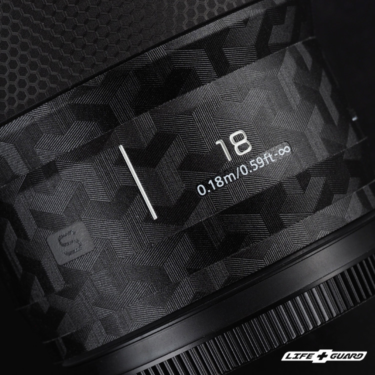 箭影黑貼膜質感特寫，LIFE+GUARD 設計風格