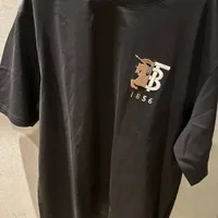 [S] BURBERRY HESFORD TB MONOGRAM T-SHIRT,BLACK, 160404A1189-BLACK (SB70)