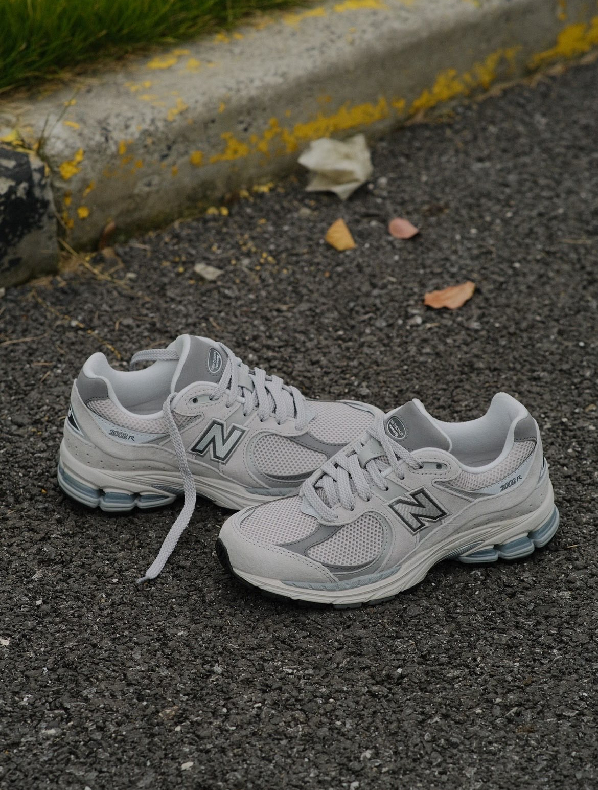 【現貨】New Balance 2002R 雲霧灰 ML2002R0