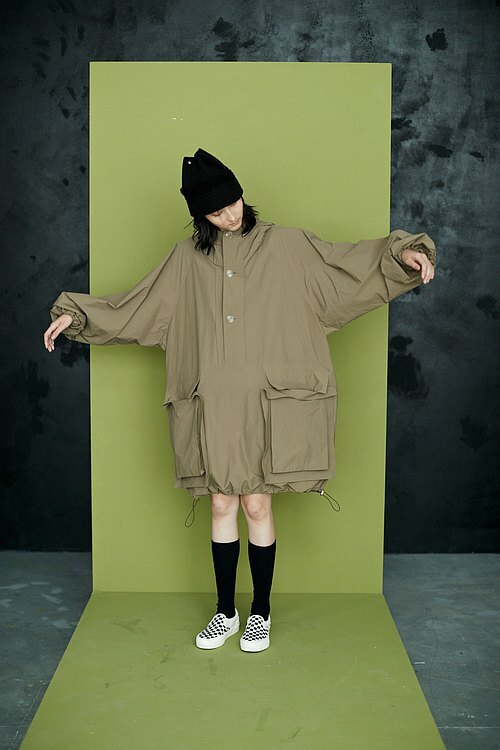 連帽口袋長版上衣