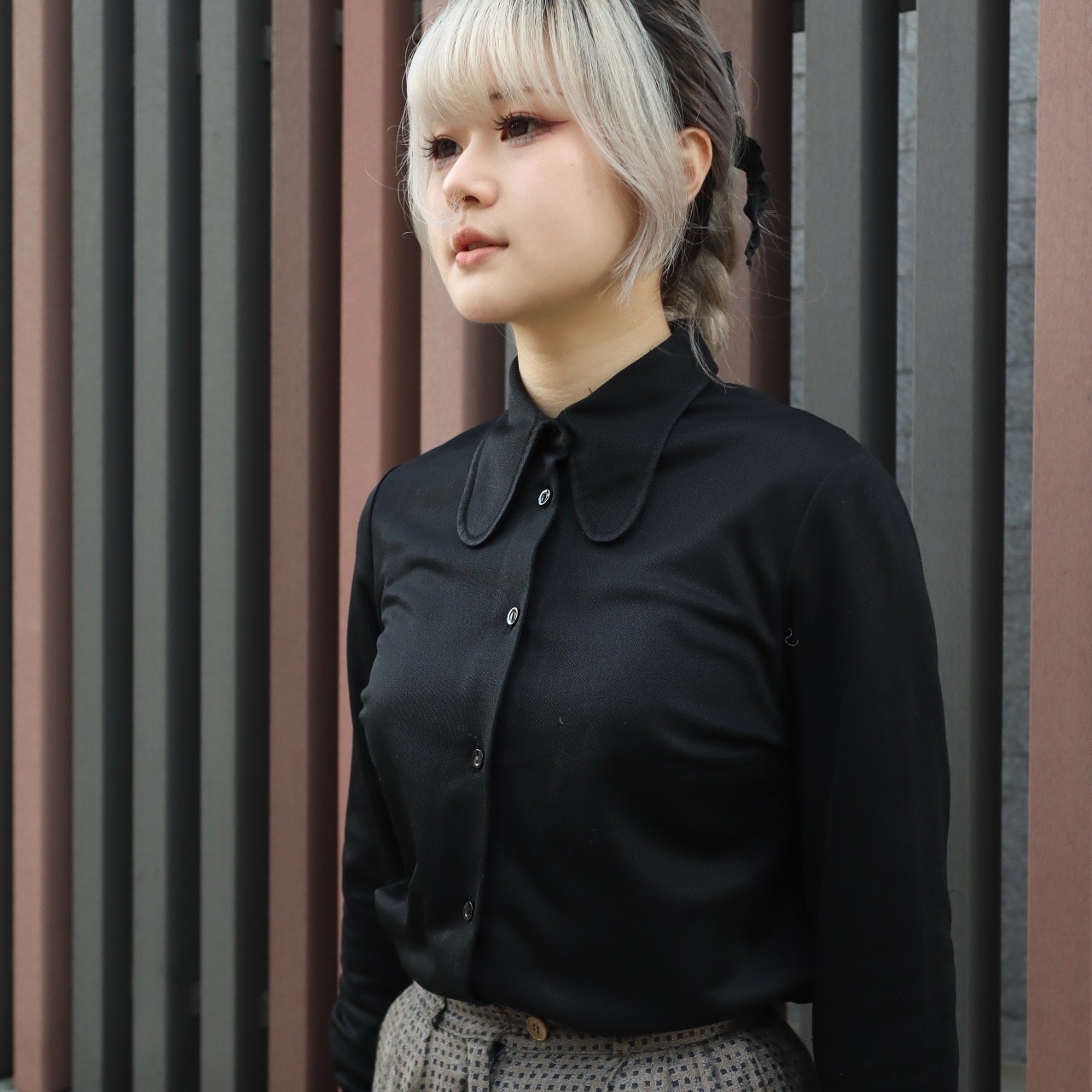 英國製黑色兔耳領長袖上衣