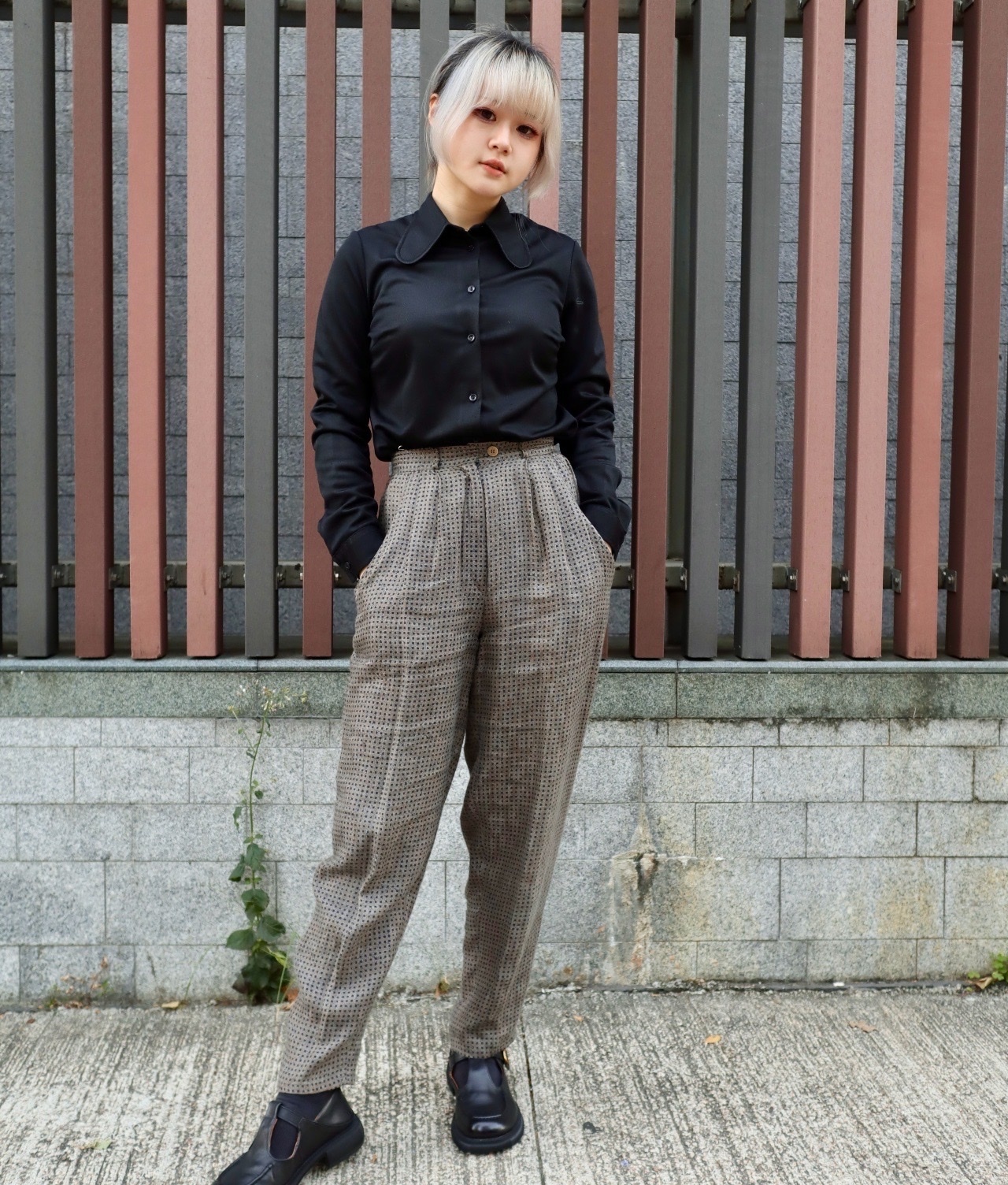 意大利製深灰細格麻質長褲